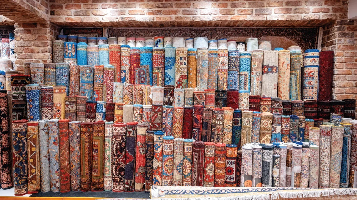 Kilim flat-weave rug