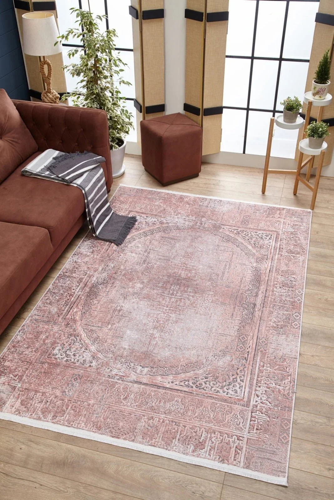Pink medallion-pattern modern living room rug