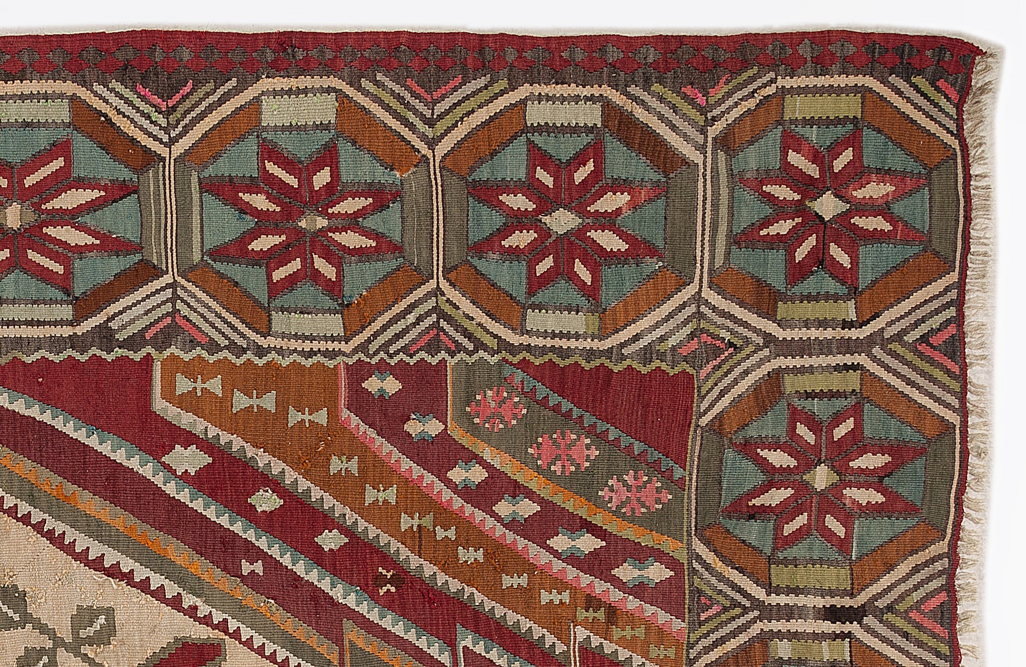 Girit Red Floral Wool Handmade Area Rug 6'11" x 9'10"