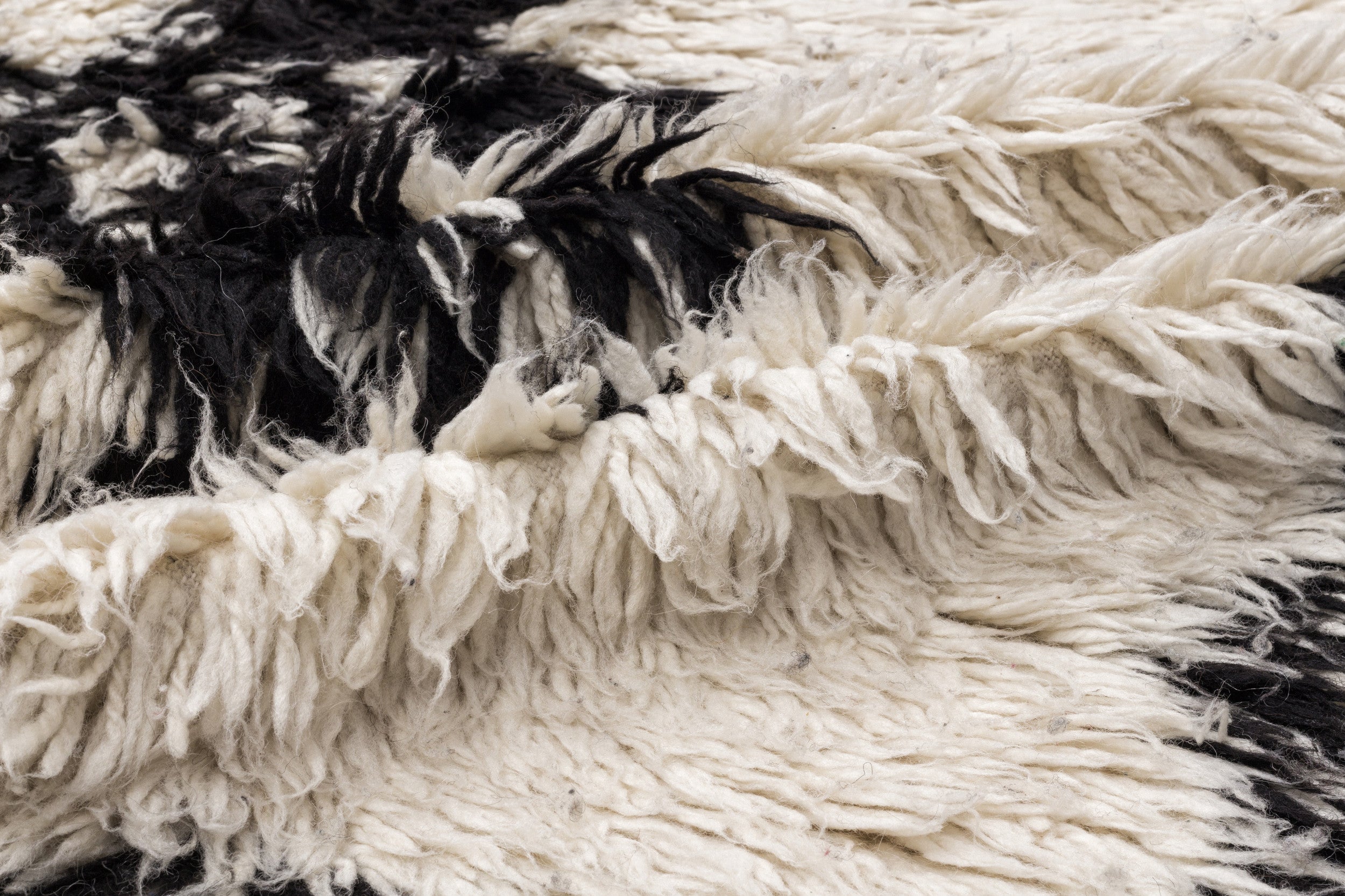 Girit Beige Floral Wool Handmade Area Rug 5'1" x 6'11"