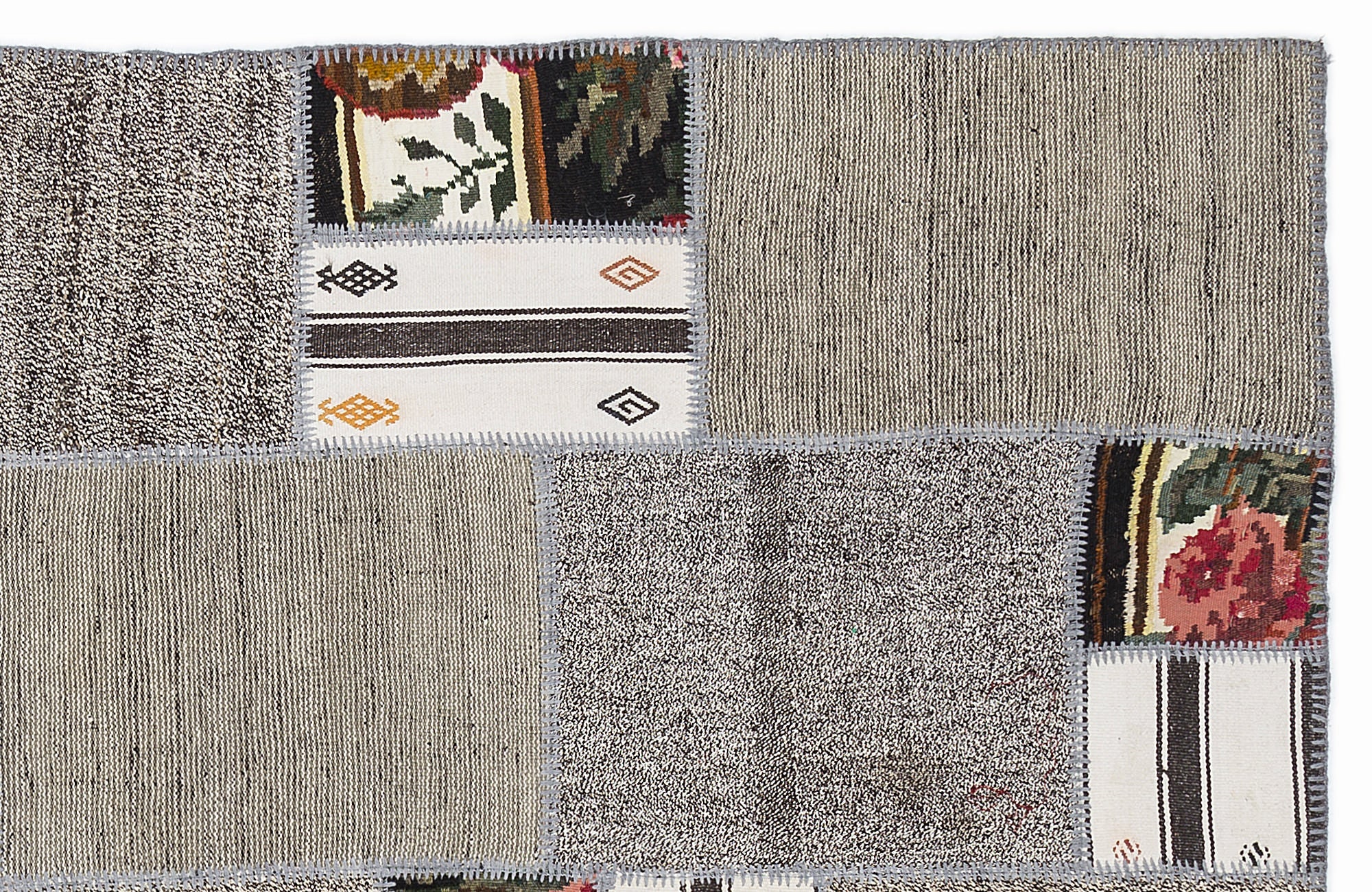 Teselya 1015 White Floral Wool Handmade Area Rug 5'3" x 7'7"