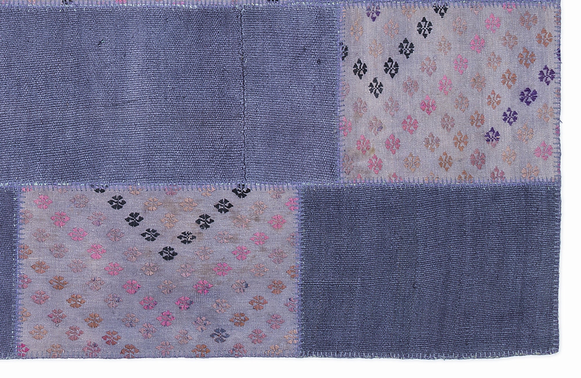 Teselya 1060 Purple Patchwork Wool Handmade Area Rug 5'3" x 7'7"
