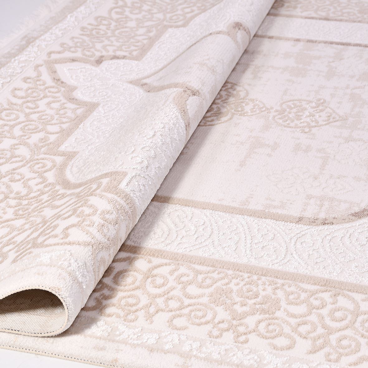 Classic Area Rug - Machine Made Cream Color Rug with 8mm Pile Height & Non Slip Backing