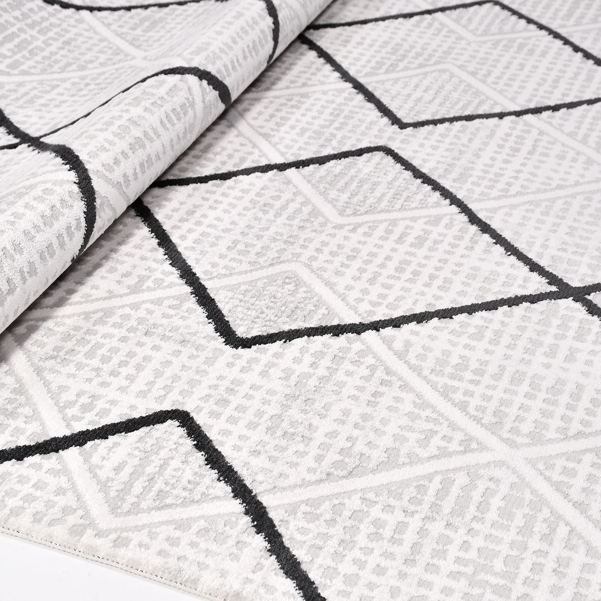Geometric Area Rug – Machine Made Rug with Laser Cut Edges, 8mm Pile Height
