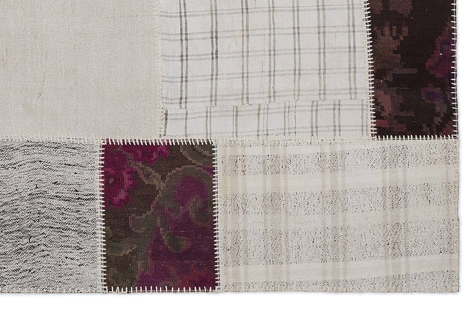 Teselya 1178 White Floral Wool Handmade Area Rug 5'3" x 7'7"