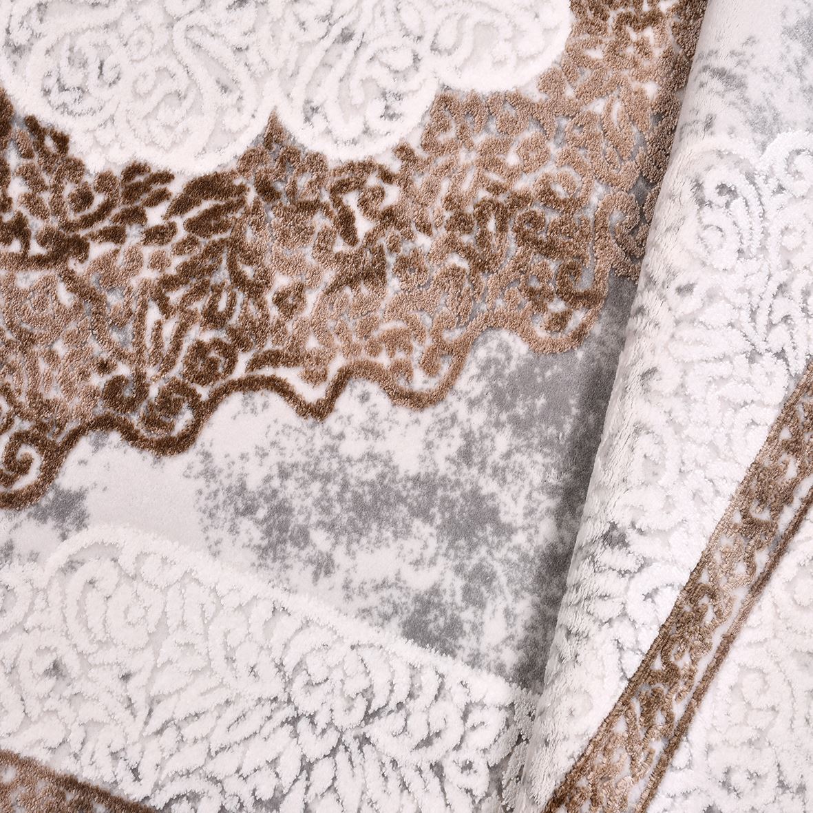 Viscose Area Rug - Classic Beige Machine Made Rug With Soft Pile & Durable Cotton Weft