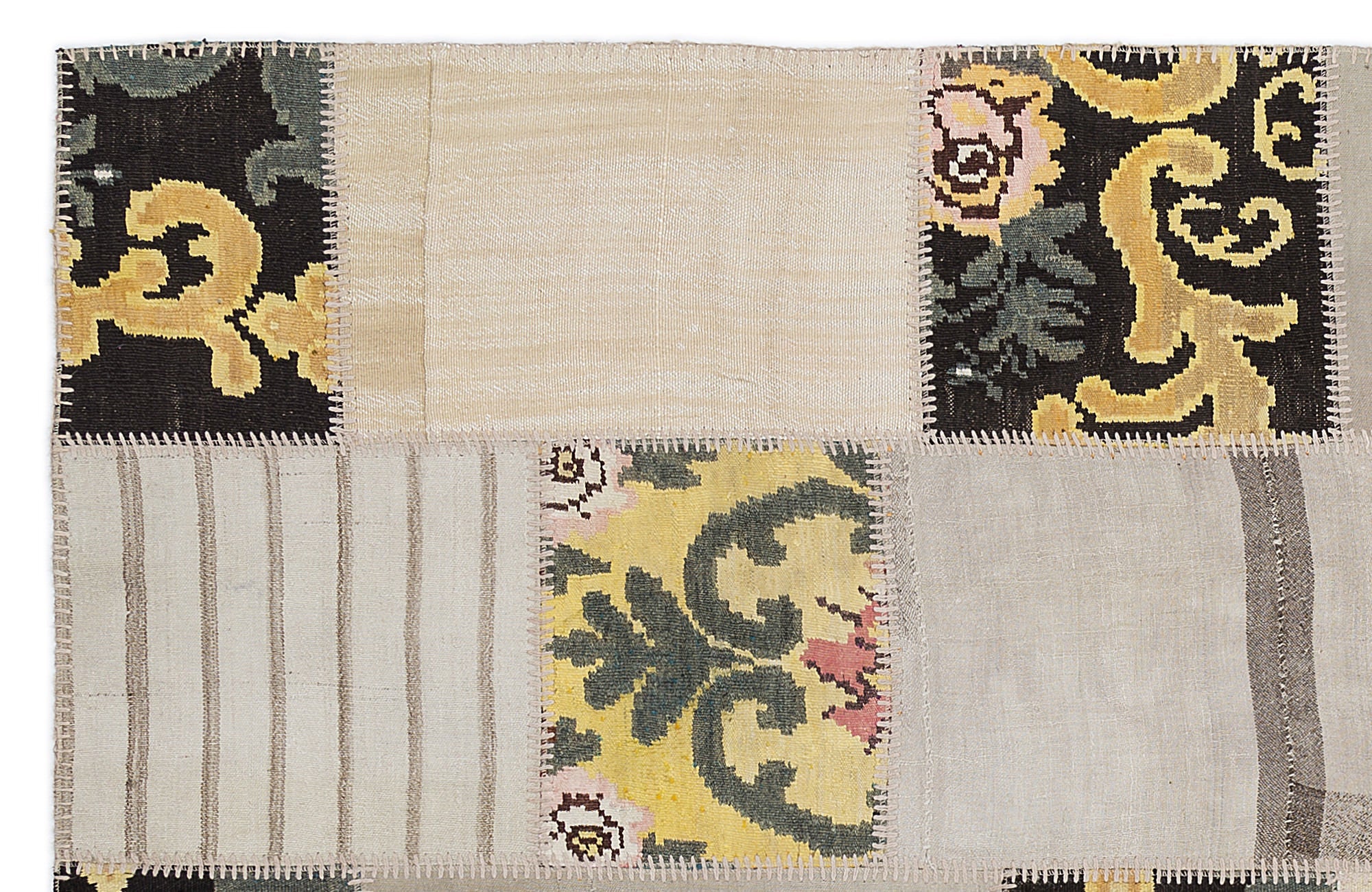Teselya 1215 Beige Floral Wool Handmade Area Rug 5'3" x 7'7"