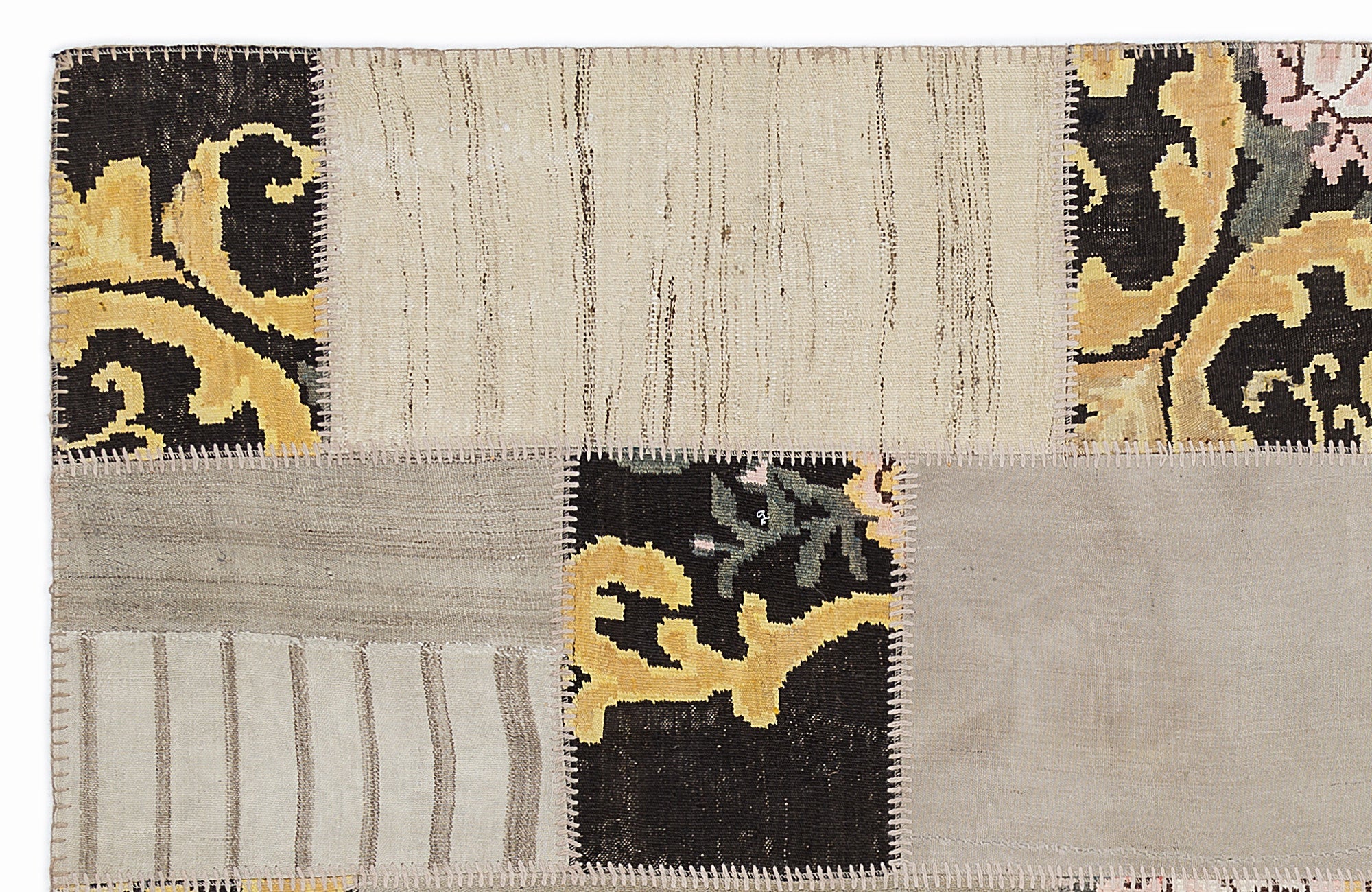 Teselya 1247 Beige Floral Wool Handmade Area Rug 5'3" x 7'7"