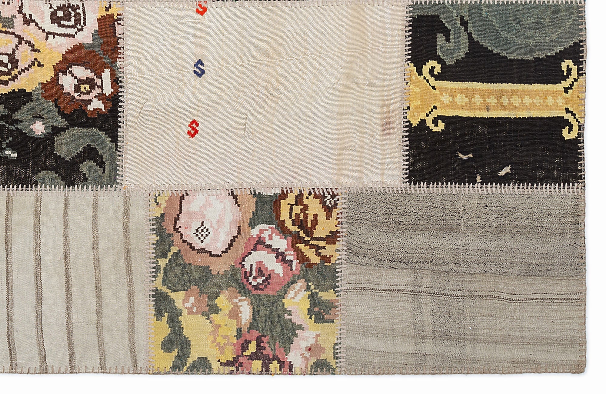 Teselya 1247 Beige Floral Wool Handmade Area Rug 5'3" x 7'7"
