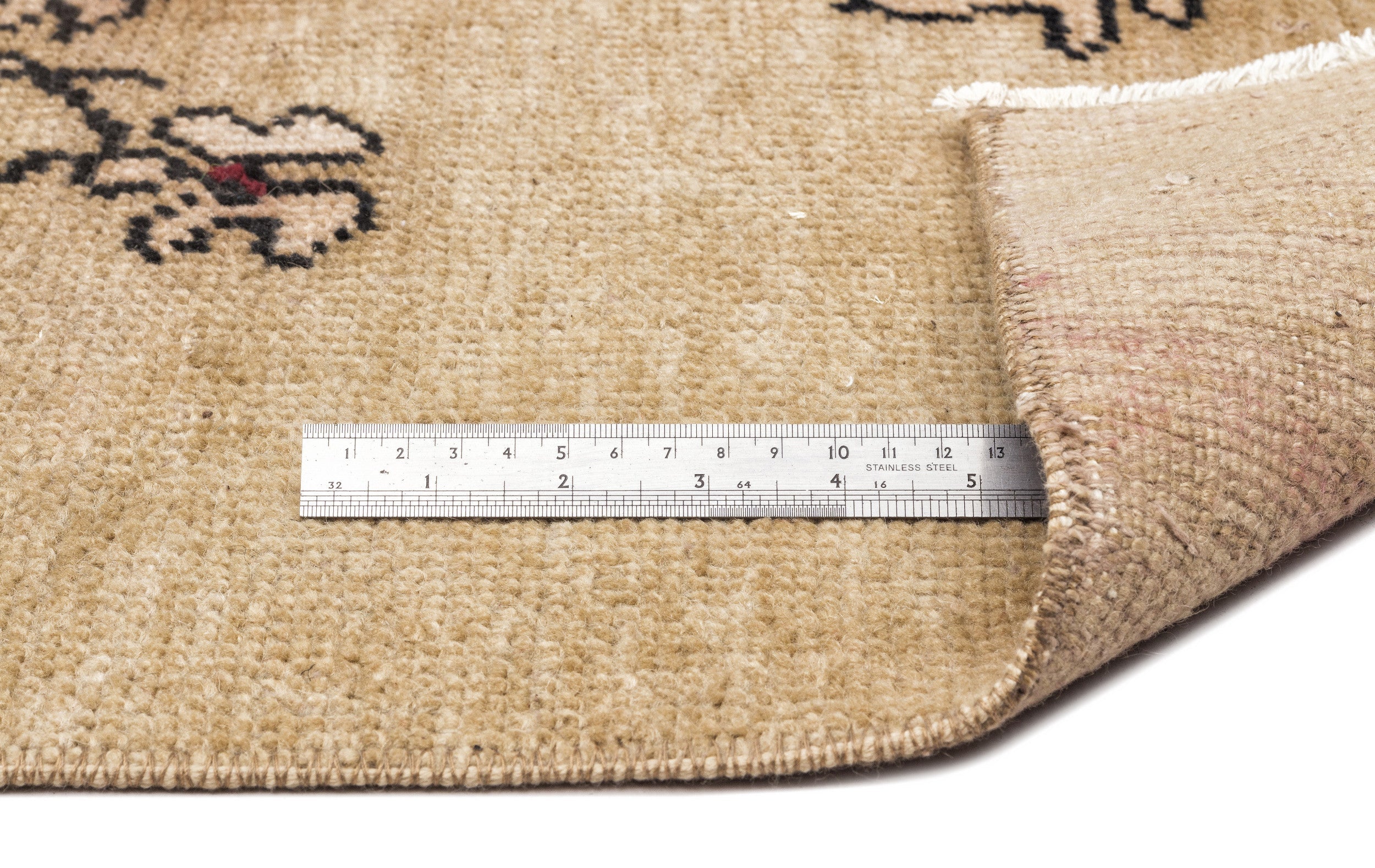 Atina Cream Vintage Wool Handmade Area Rug 4'0" x 7'7"