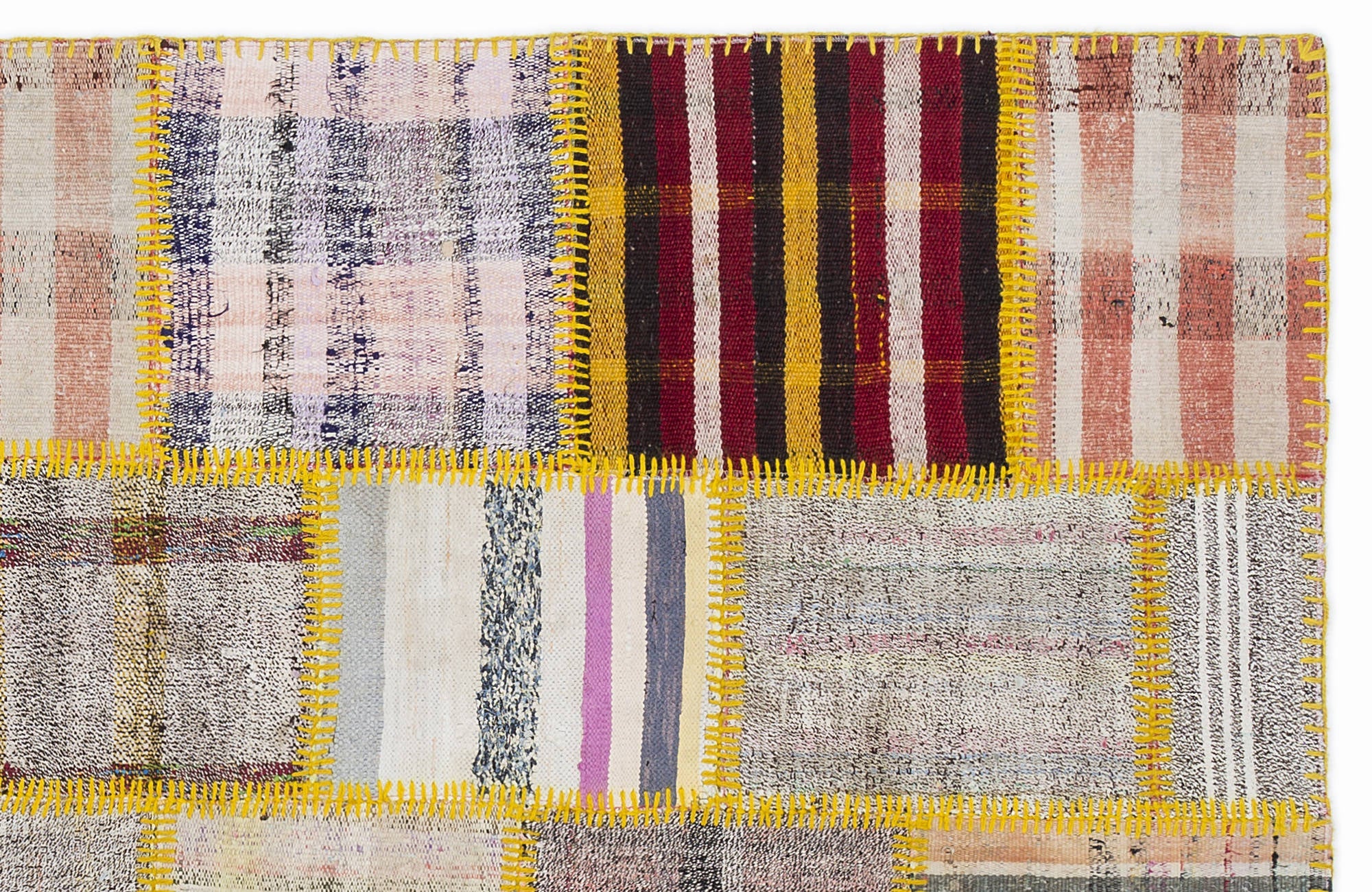 Teselya Burgundy Patchwork Wool Handmade Area Rug 5'3" x 7'7"