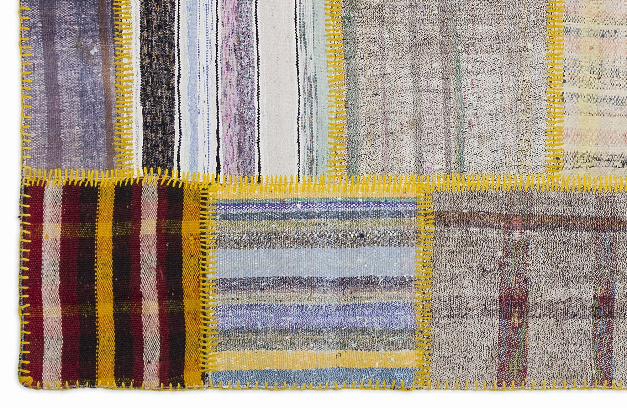 Teselya Burgundy Patchwork Wool Handmade Area Rug 5'3" x 7'7"
