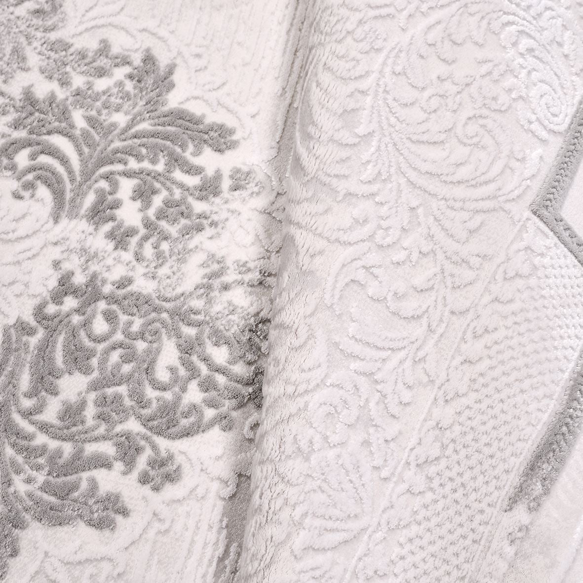 Classic Area Rug – White Machine Made Rug with Bamboo Acrylic & Cotton Weft Carpet