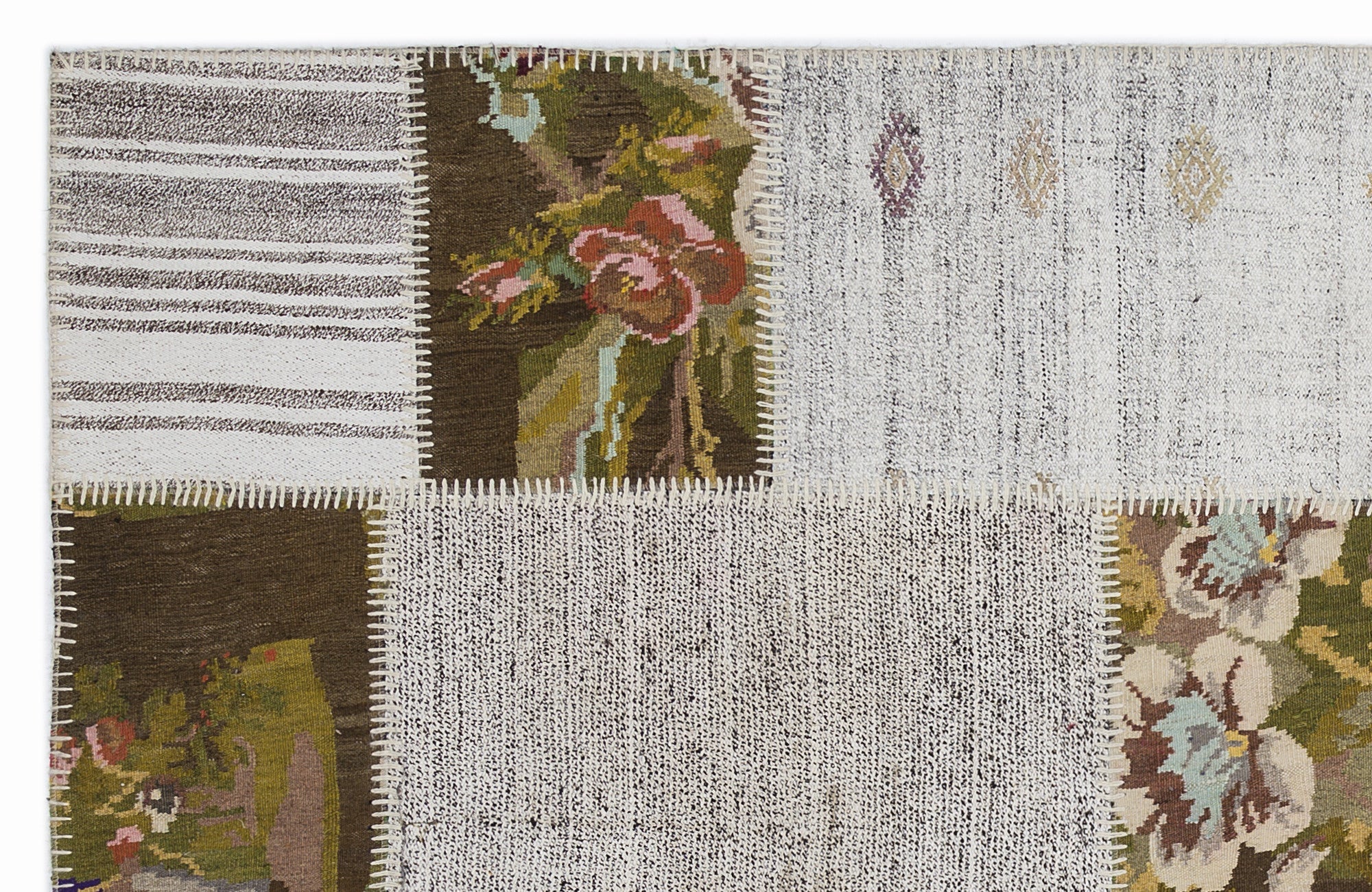 Teselya 1371 Beige Floral Wool Handmade Area Rug 5'3" x 7'7"