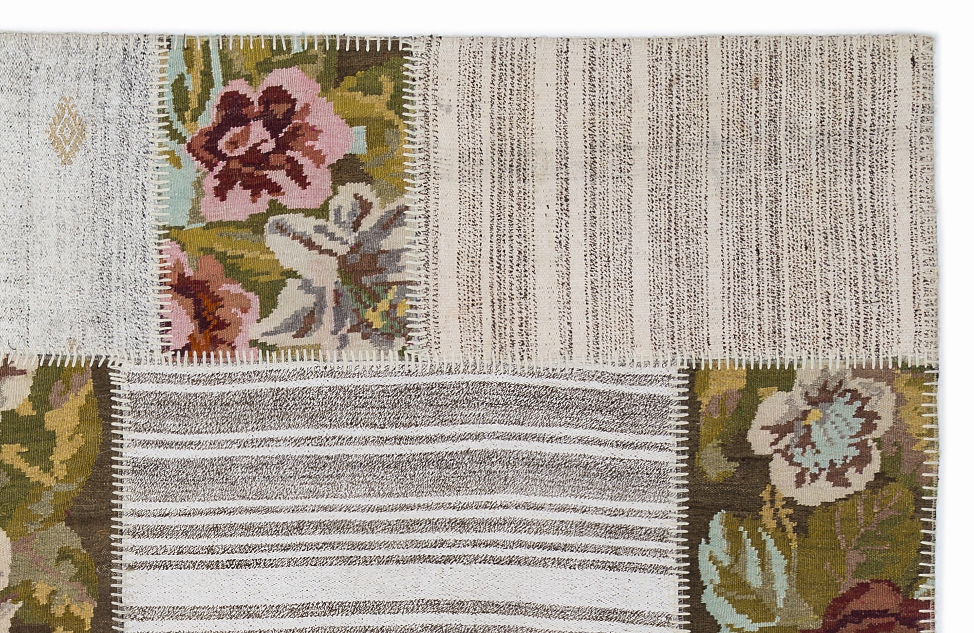 Teselya 1371 Beige Floral Wool Handmade Area Rug 5'3" x 7'7"