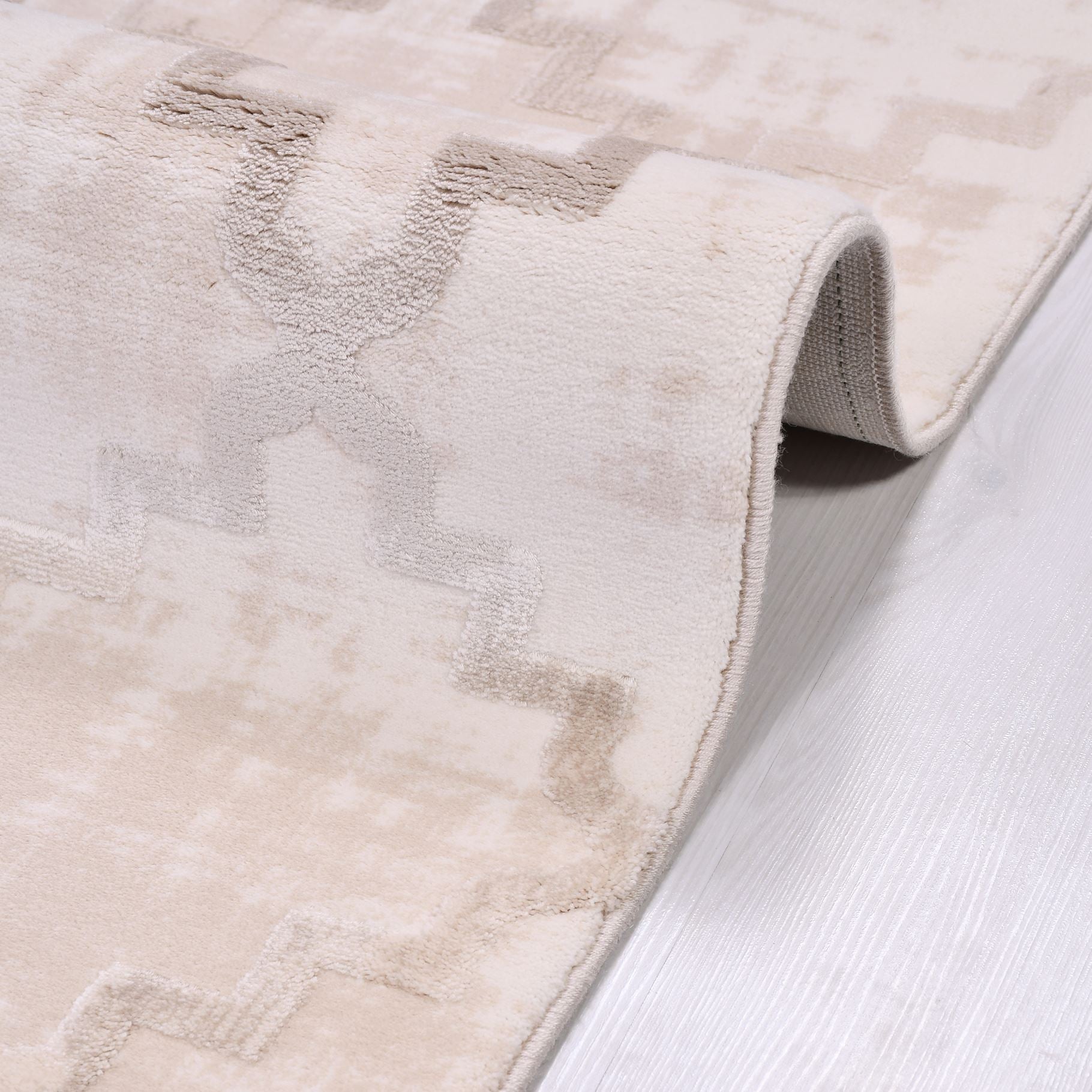 Gabriela Cream Geometric Bamboo Viscose Machine Made Area Rug