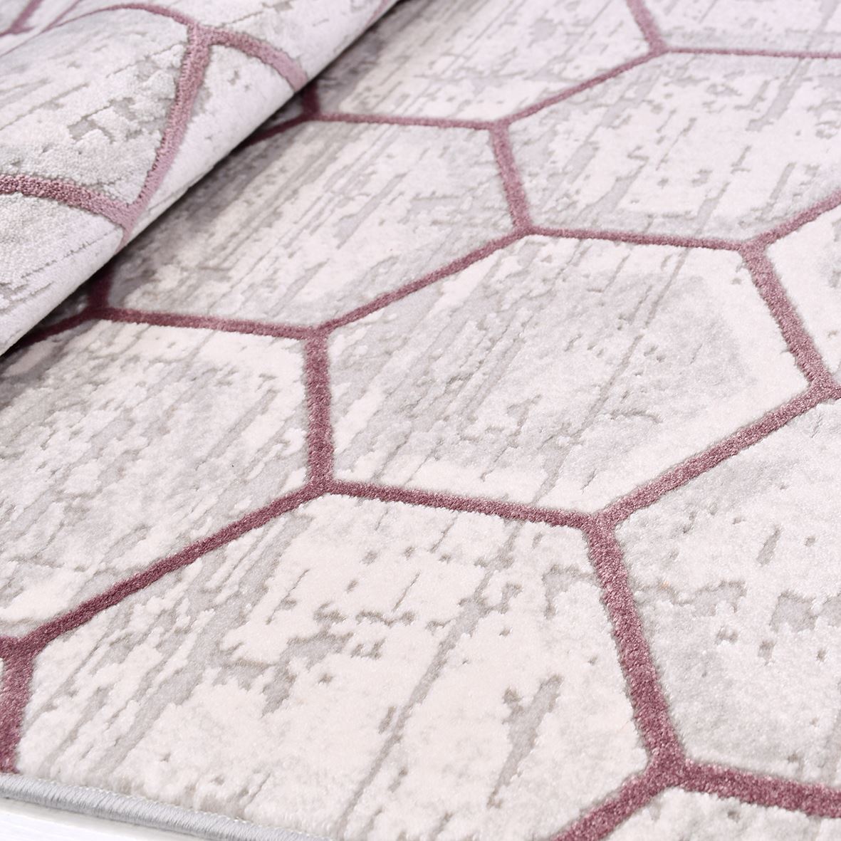 Geometric Area Rug | Durable Area Rug with 10 mm Pile & Cotton Weft Carpet