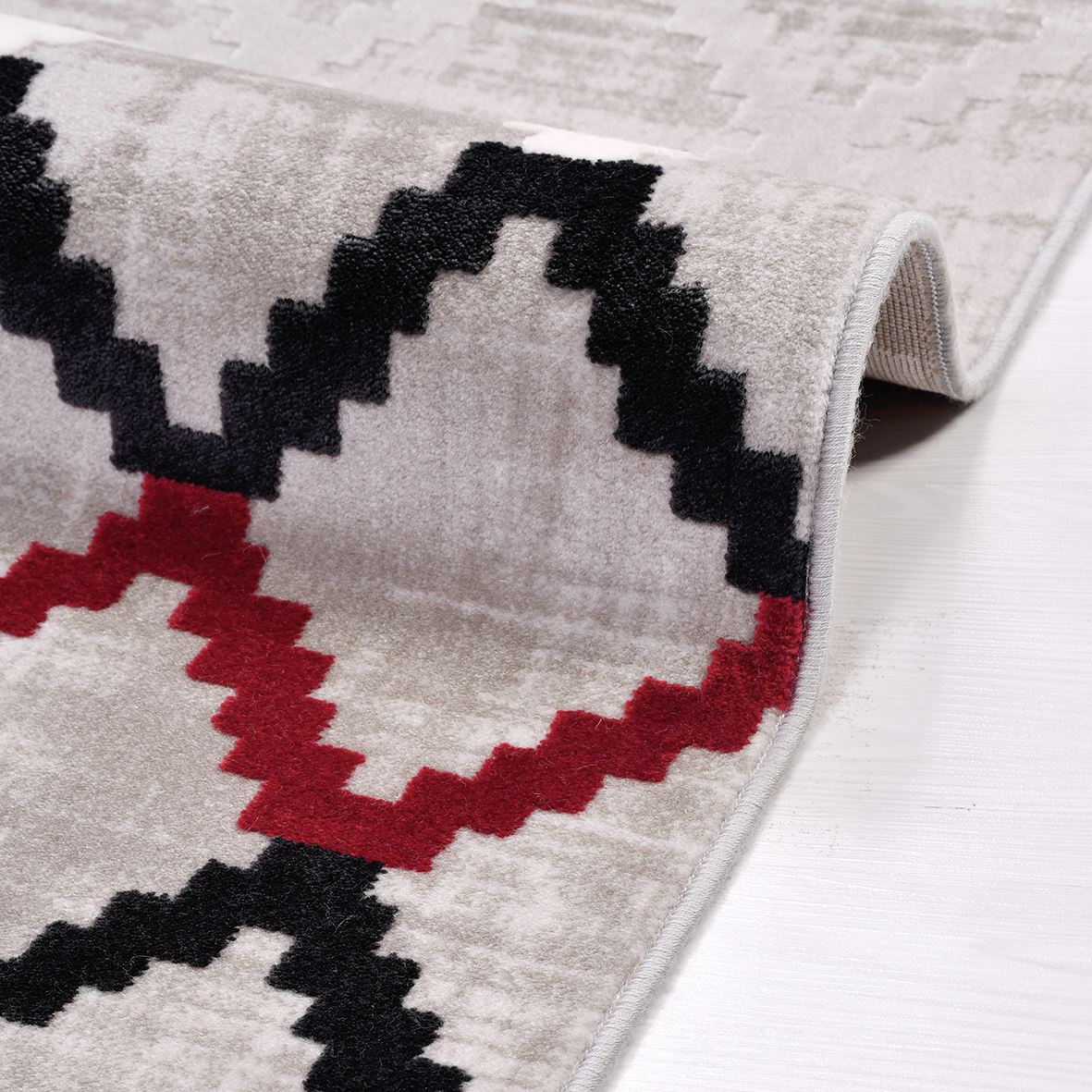 Grey Geometric Area Rug - Machine Made Rug with Acrylic Yarn & Soft Pile