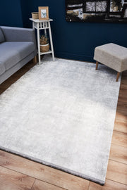 Vintage Area Rug - White Cotton Wool Blend Machine Made Rug for Living Room