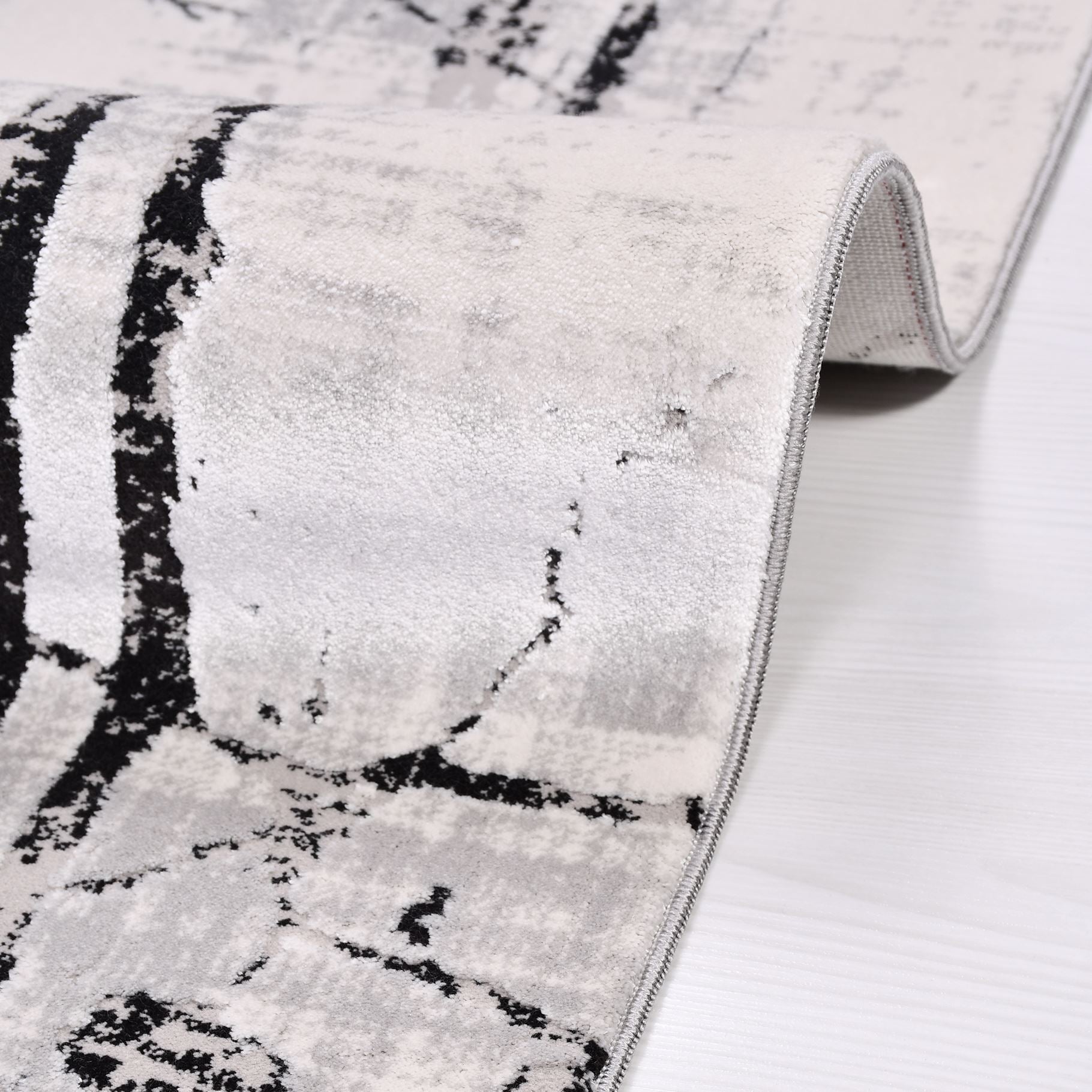 Grey Marble Area Rug - Machine Made Rug With Acrylic Yarn & Overlocked Edge