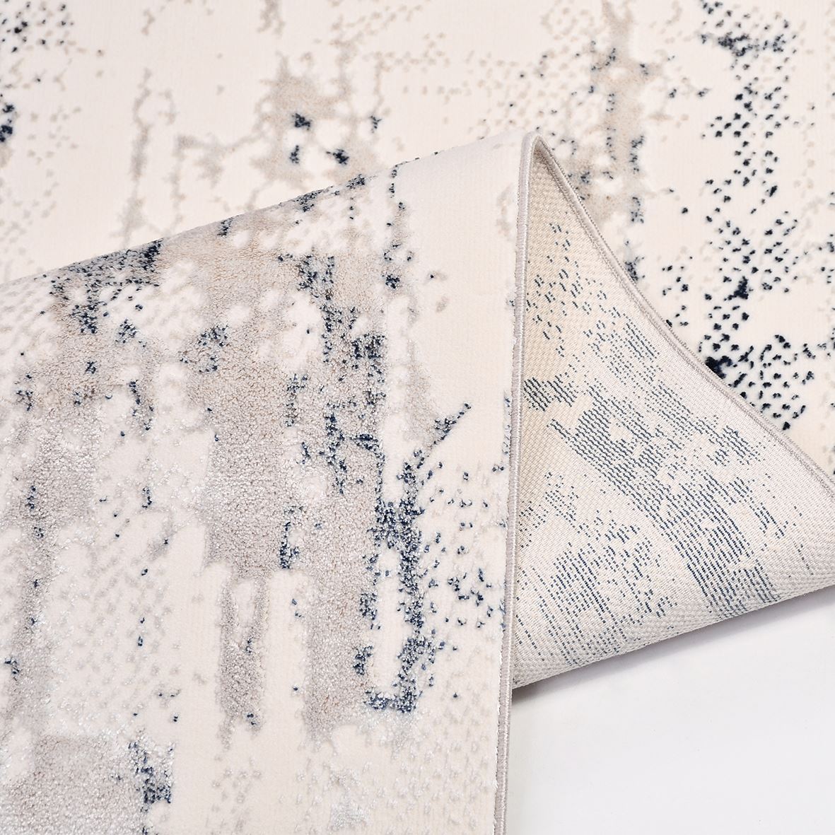 Modern Area Rug – Machine Made Polyester Carpet with 6mm Pile Height, White Durable Loop Pile