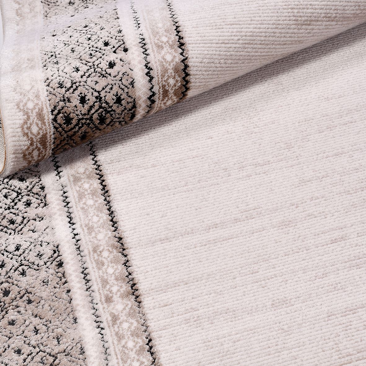 Machine Made Area Rug – Cream Frame Design Rug With Laser Cut Edges