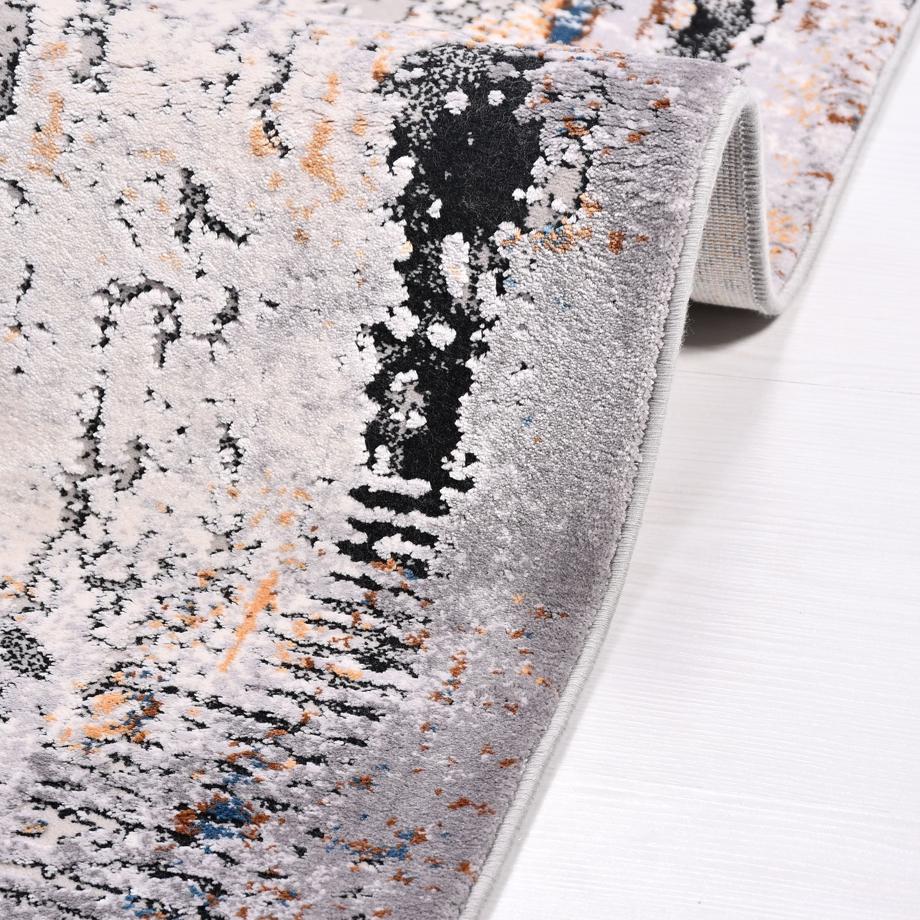 Modern Viscose Area Rug - Machine Made Grey Rug With Low Pile Height & Anti Slip