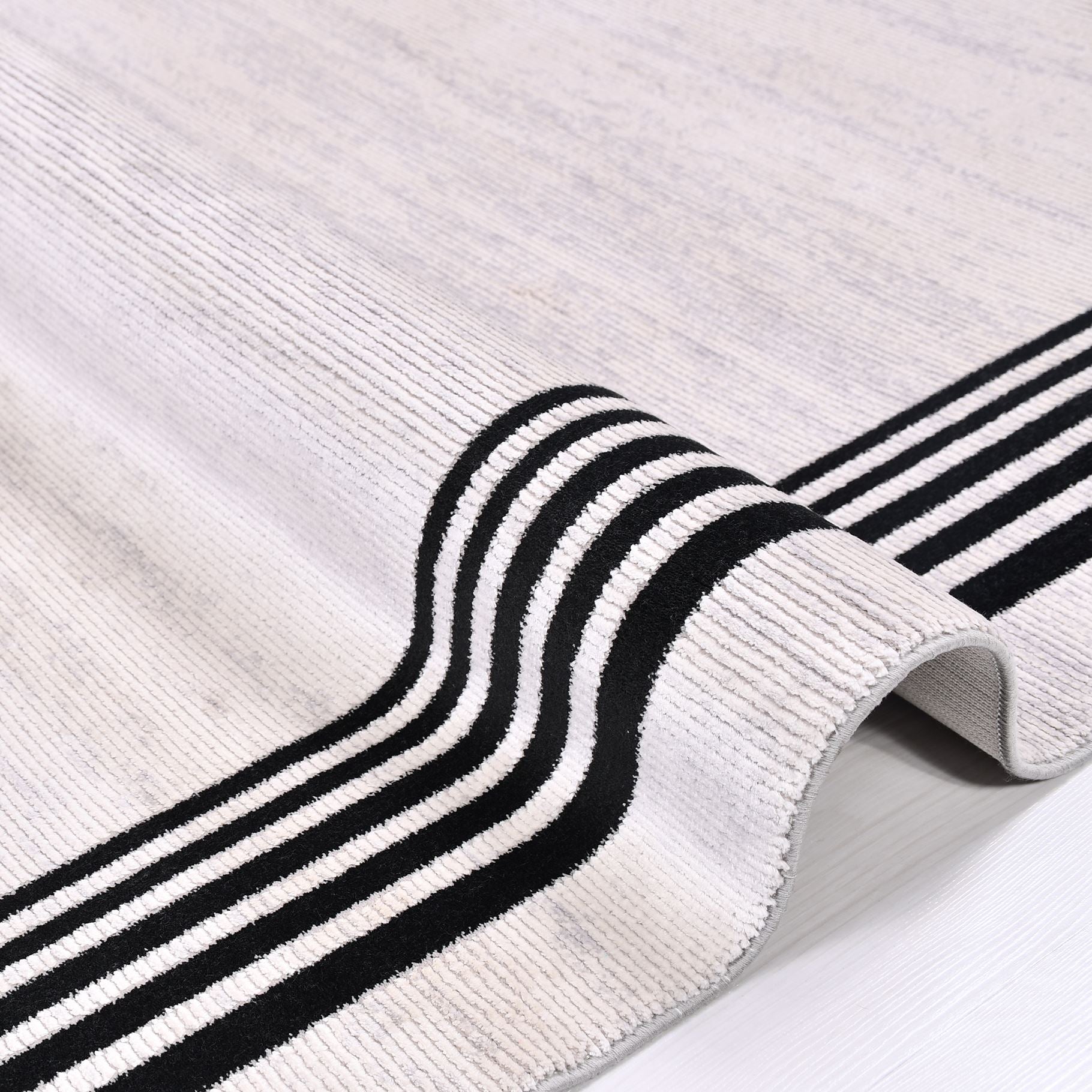 Viscose Area Rug – Machine Made Rug with White Frame, Soft Cotton Weft Carpet