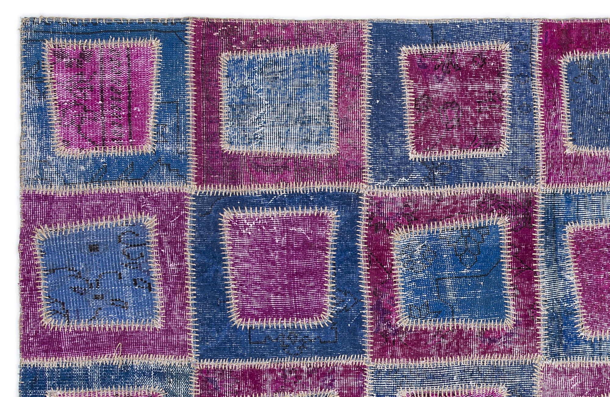 Iskece 2037 Pink Patchwork Wool Handmade Area Rug 5'3" x 7'7"