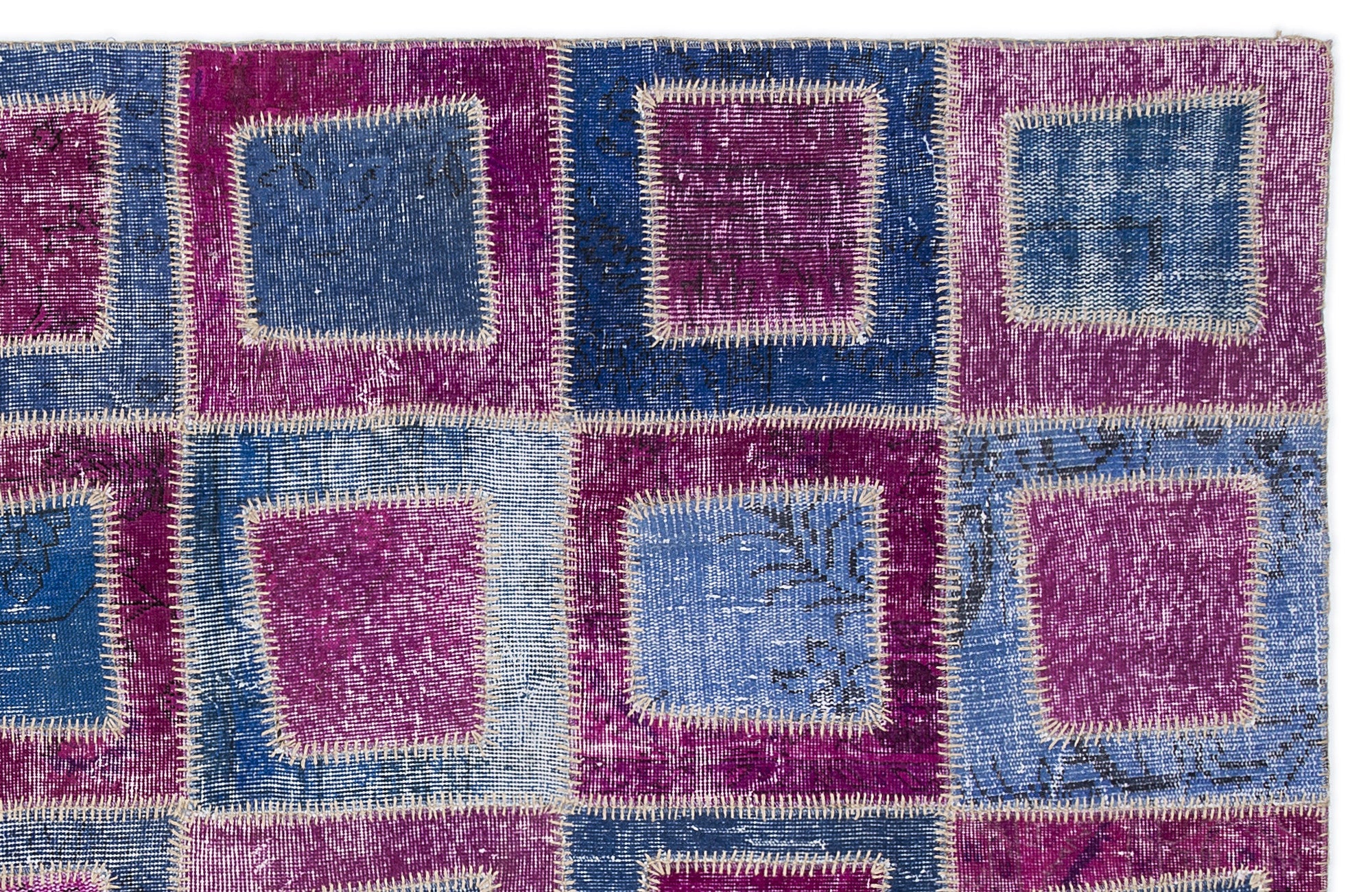 Iskece 2037 Pink Patchwork Wool Handmade Area Rug 5'3" x 7'7"