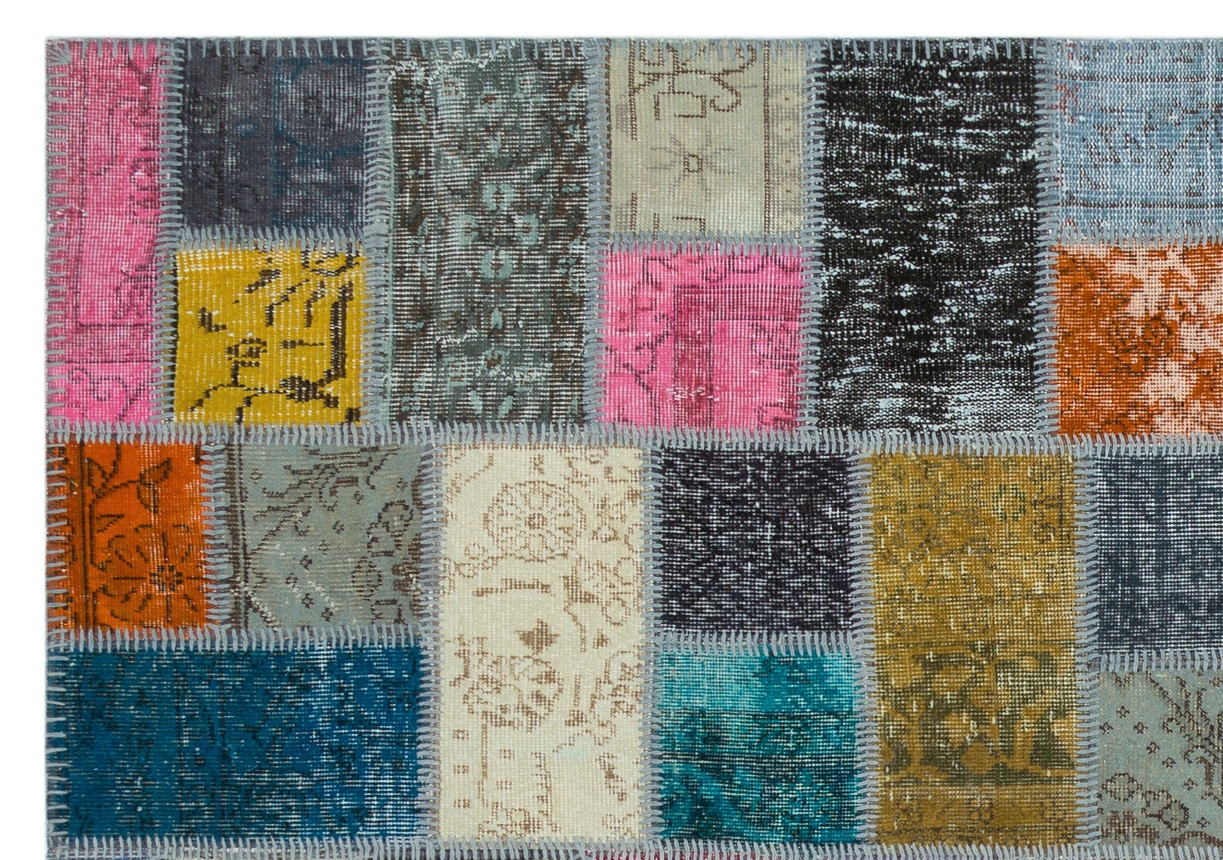 Iskece Beige Patchwork Wool Handmade Area Rug 5'5" x 8'5"
