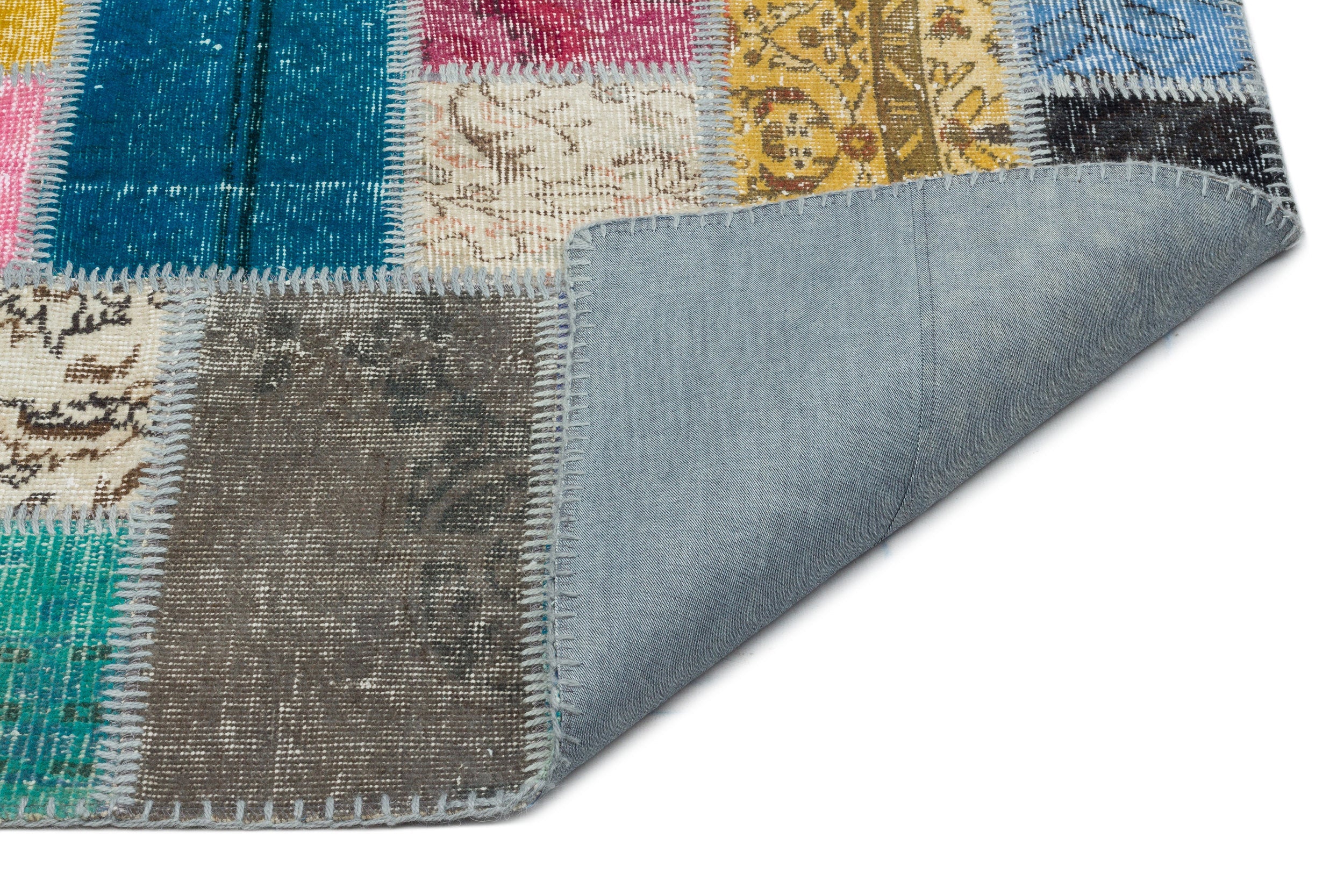 Iskece Beige Patchwork Wool Handmade Area Rug 5'0" x 8'11"