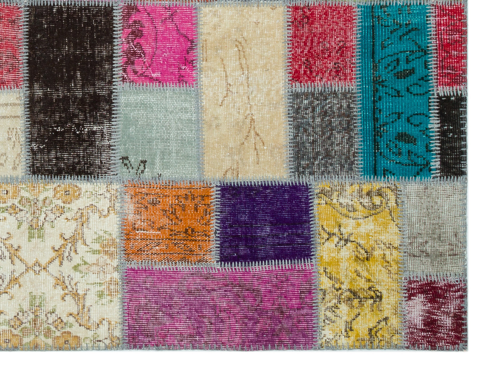 Iskece Beige Patchwork Wool Handmade Area Rug 5'8" x 7'6"