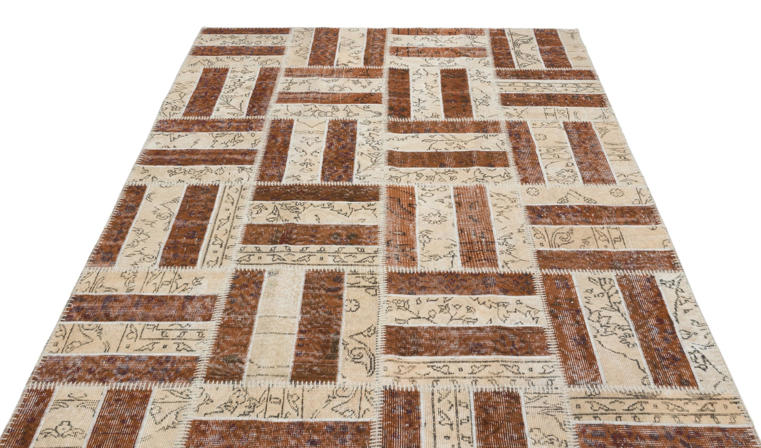 Iskece Beige Vintage Wool Handmade Area Rug 5'1" x 8'6"