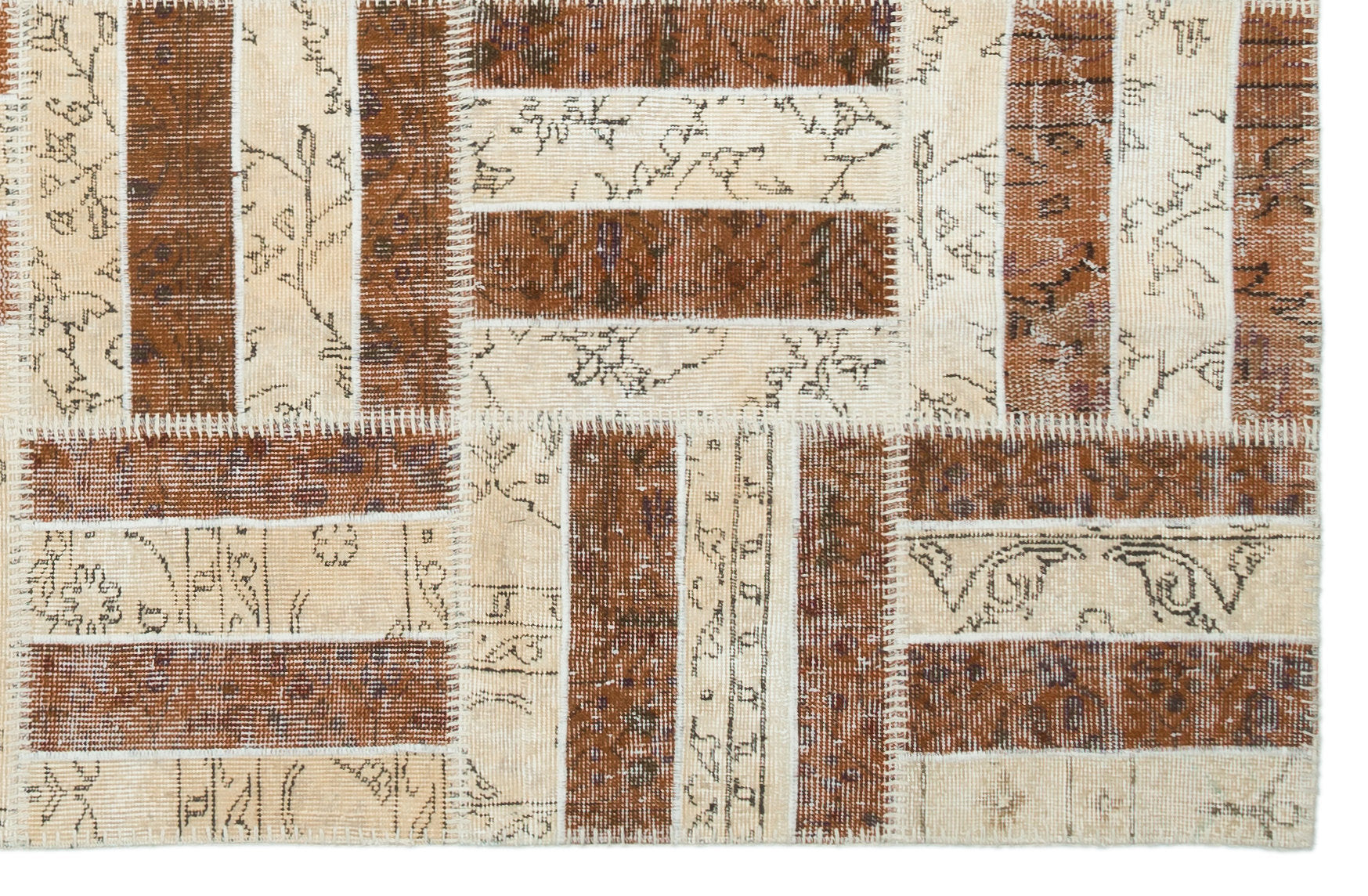 Iskece Beige Vintage Wool Handmade Area Rug 5'1" x 8'6"