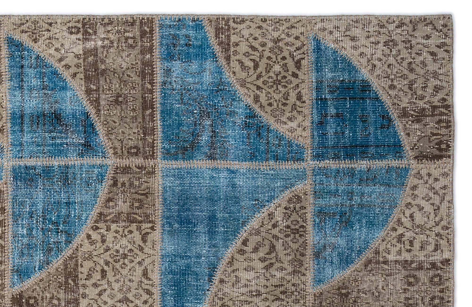 Iskece 2090 Blue Patchwork Wool Handmade Area Rug 5'3" x 7'7"
