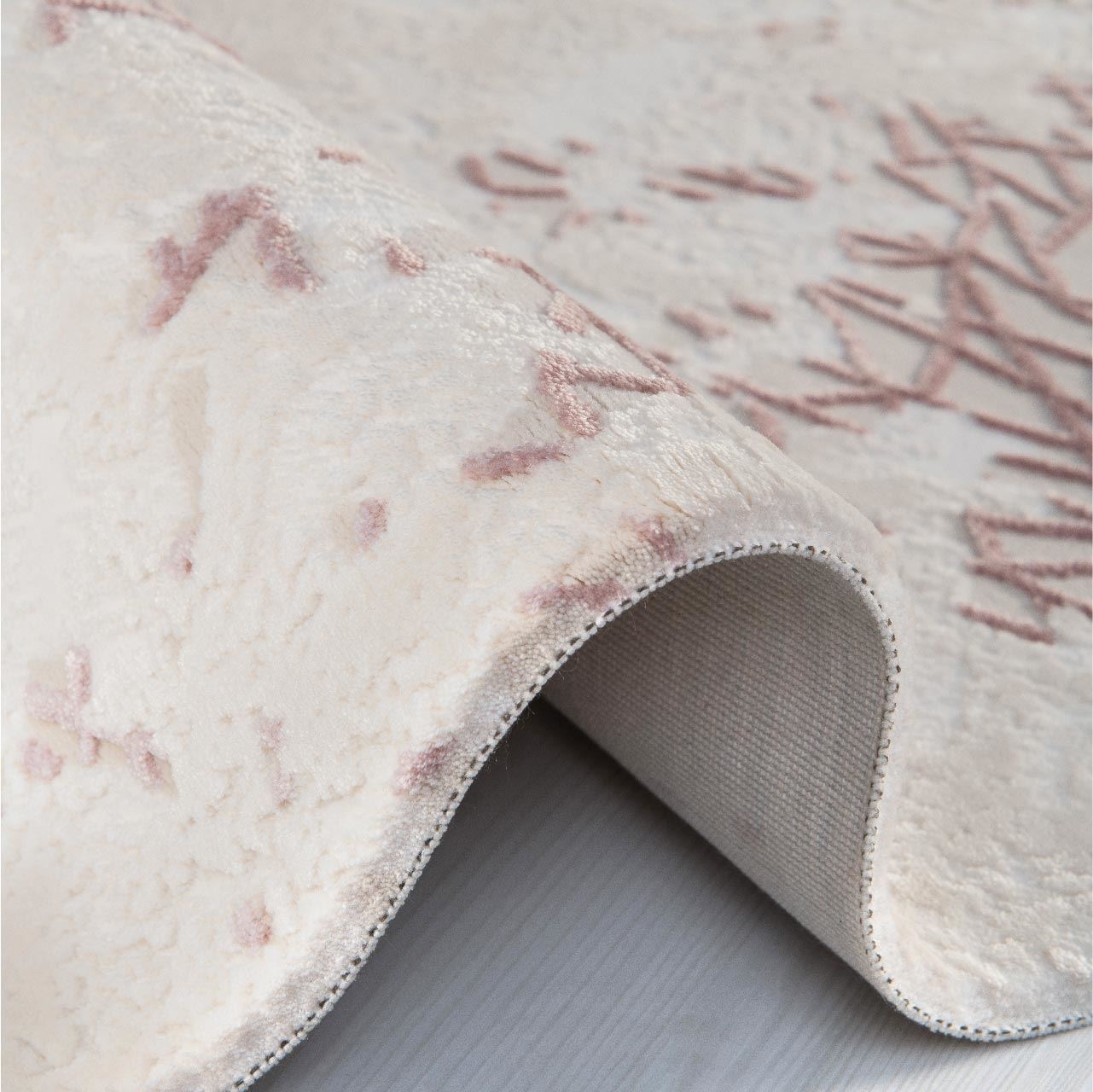Pink Vintage Area Rug – Machine Made Rug with Acrylic Yarn & Laser Cut Edges