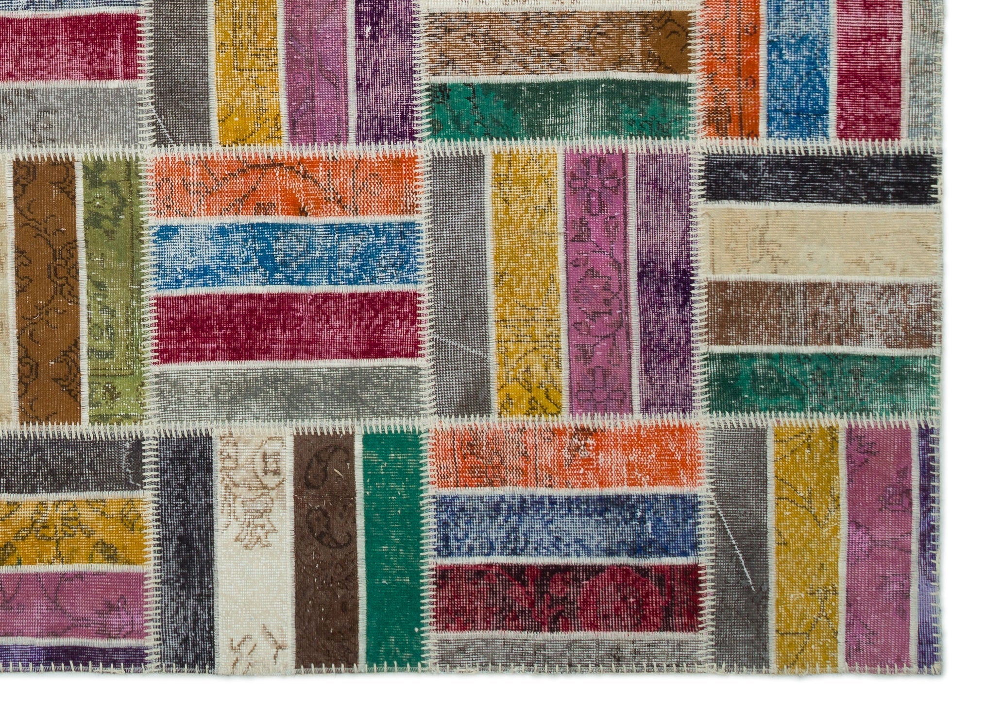 Iskece Beige Patchwork Wool Handmade Area Rug 6'8" x 9'3"