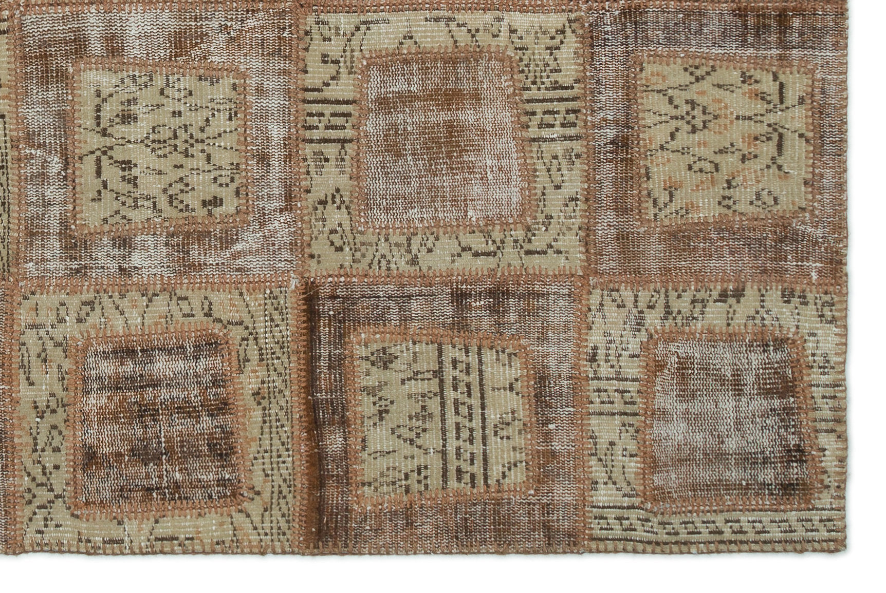 Iskece Brown Vintage Wool Handmade Area Rug 5'3" x 7'11"