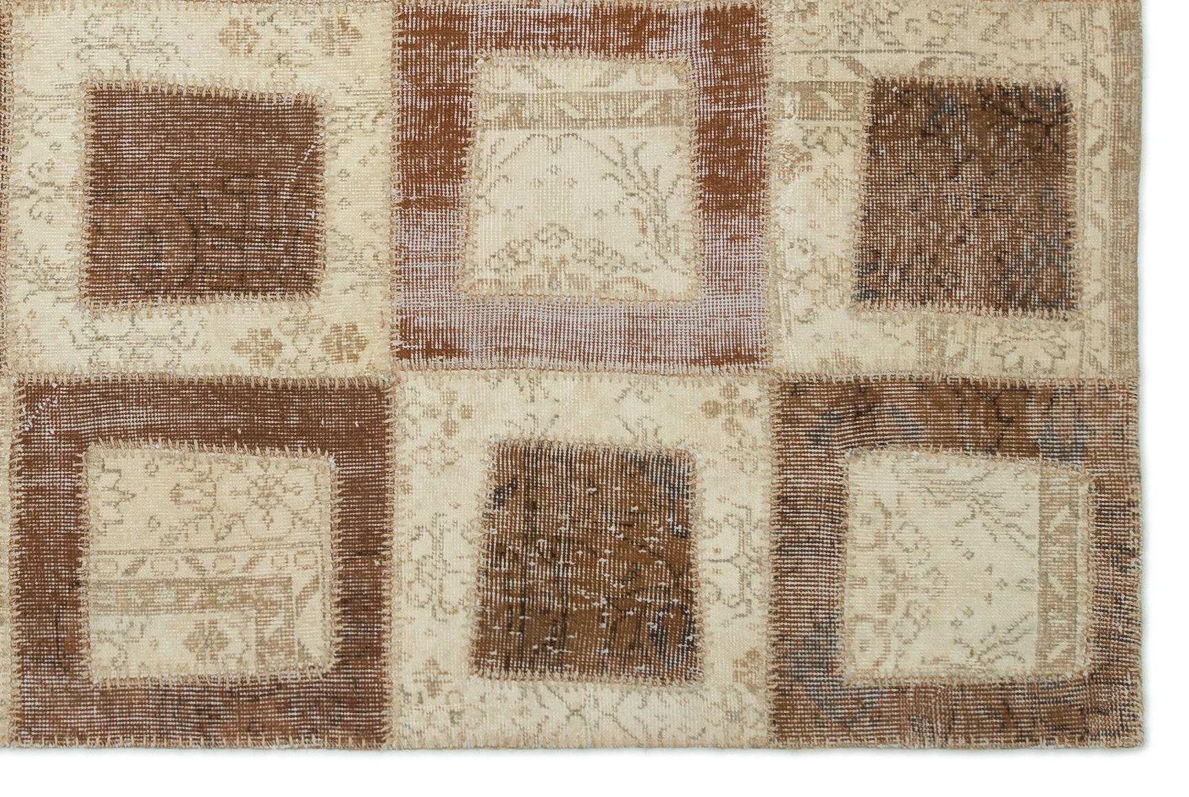 Iskece 21441 Beige Patchwork Wool Handmade Area Rug 5'3" x 7'11"