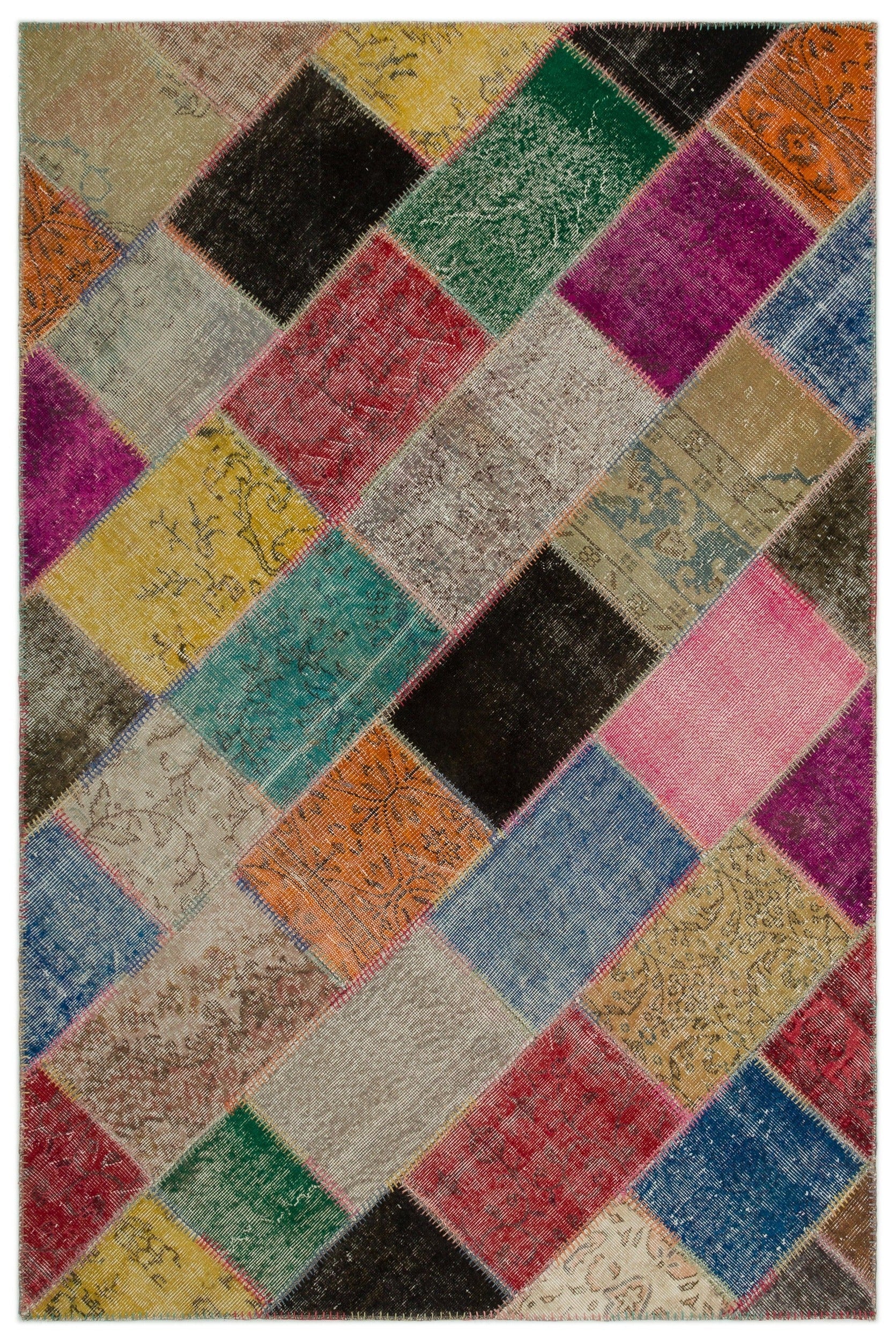 Iskece Beige Patchwork Wool Handmade Area Rug 5'4" x 7'10"