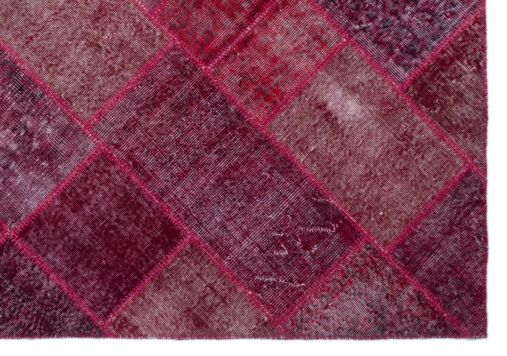 Iskece 22002 Red Patchwork Wool Handmade Area Rug 5'3" x 7'7"