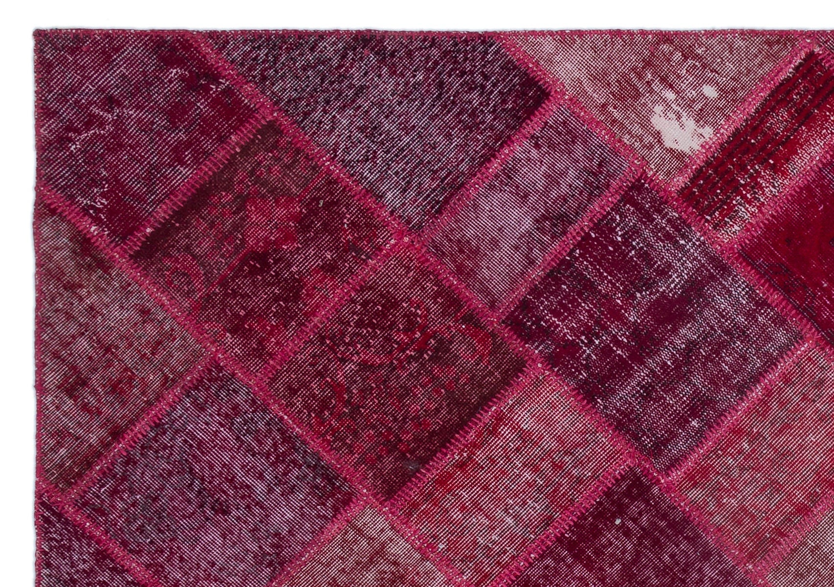 Iskece 22002 Red Patchwork Wool Handmade Area Rug 5'3" x 7'7"