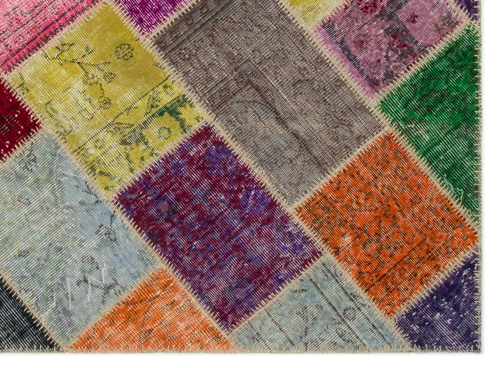 Iskece 22046 Beige Patchwork Wool Handmade Area Rug 5'3" x 7'7"