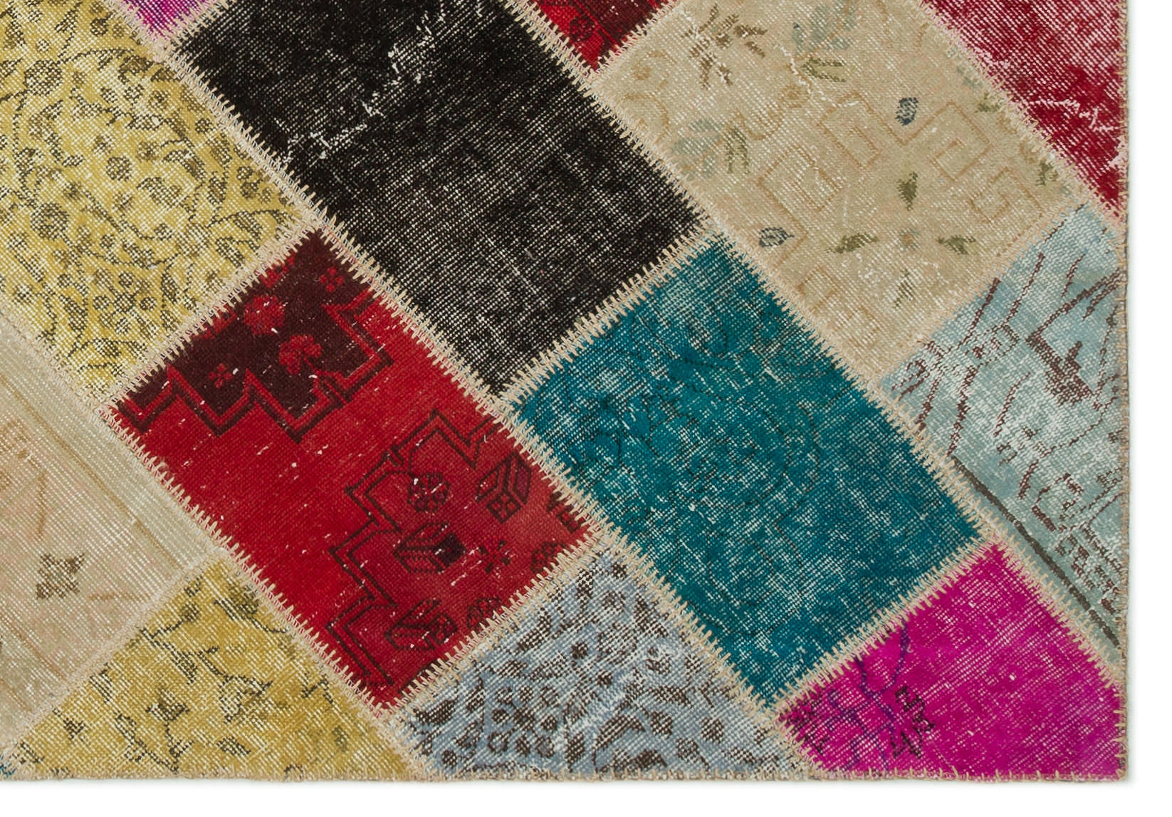 Iskece 22082 Beige Patchwork Wool Handmade Area Rug 5'3" x 7'7"