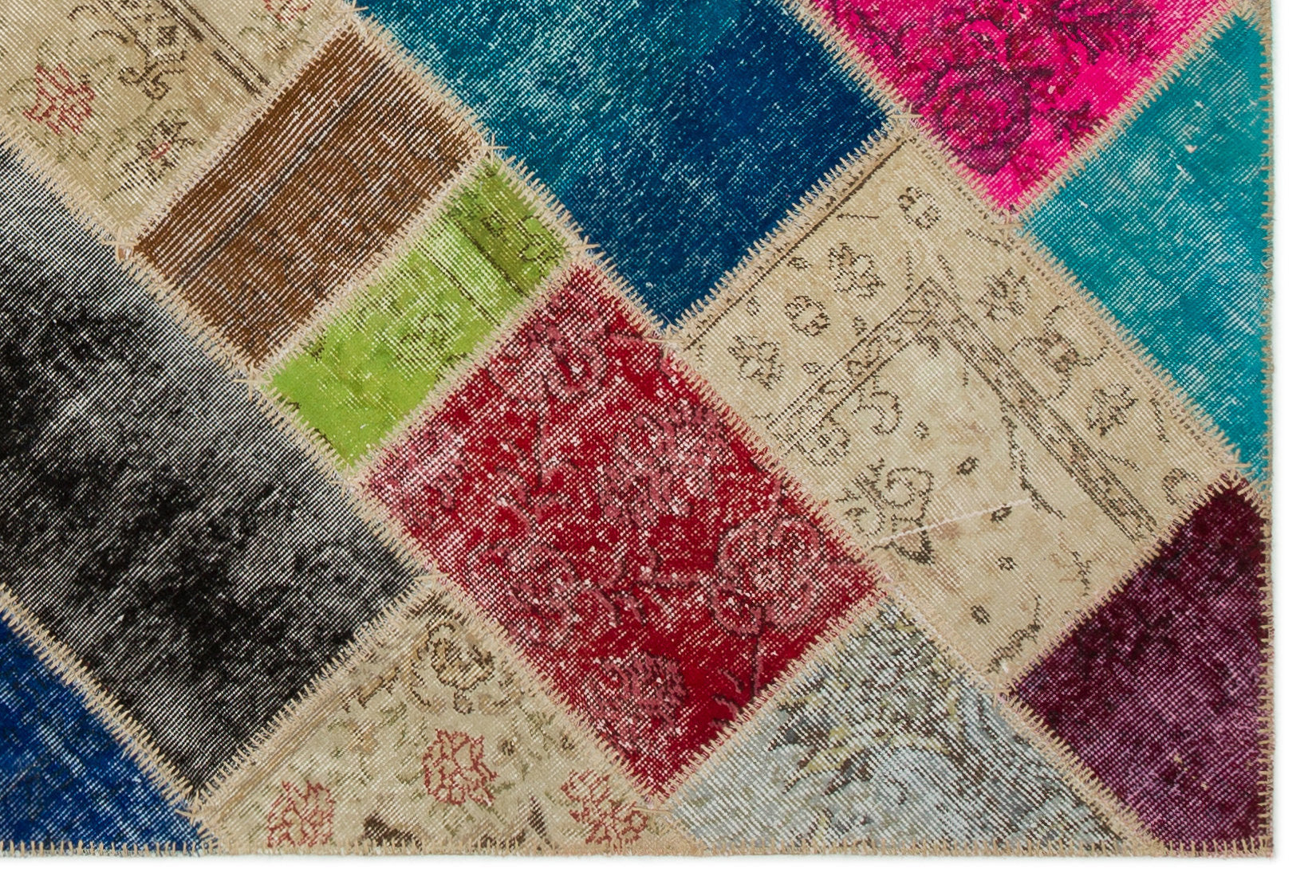 Iskece 22088 Beige Patchwork Wool Handmade Area Rug 5'3" x 7'7"