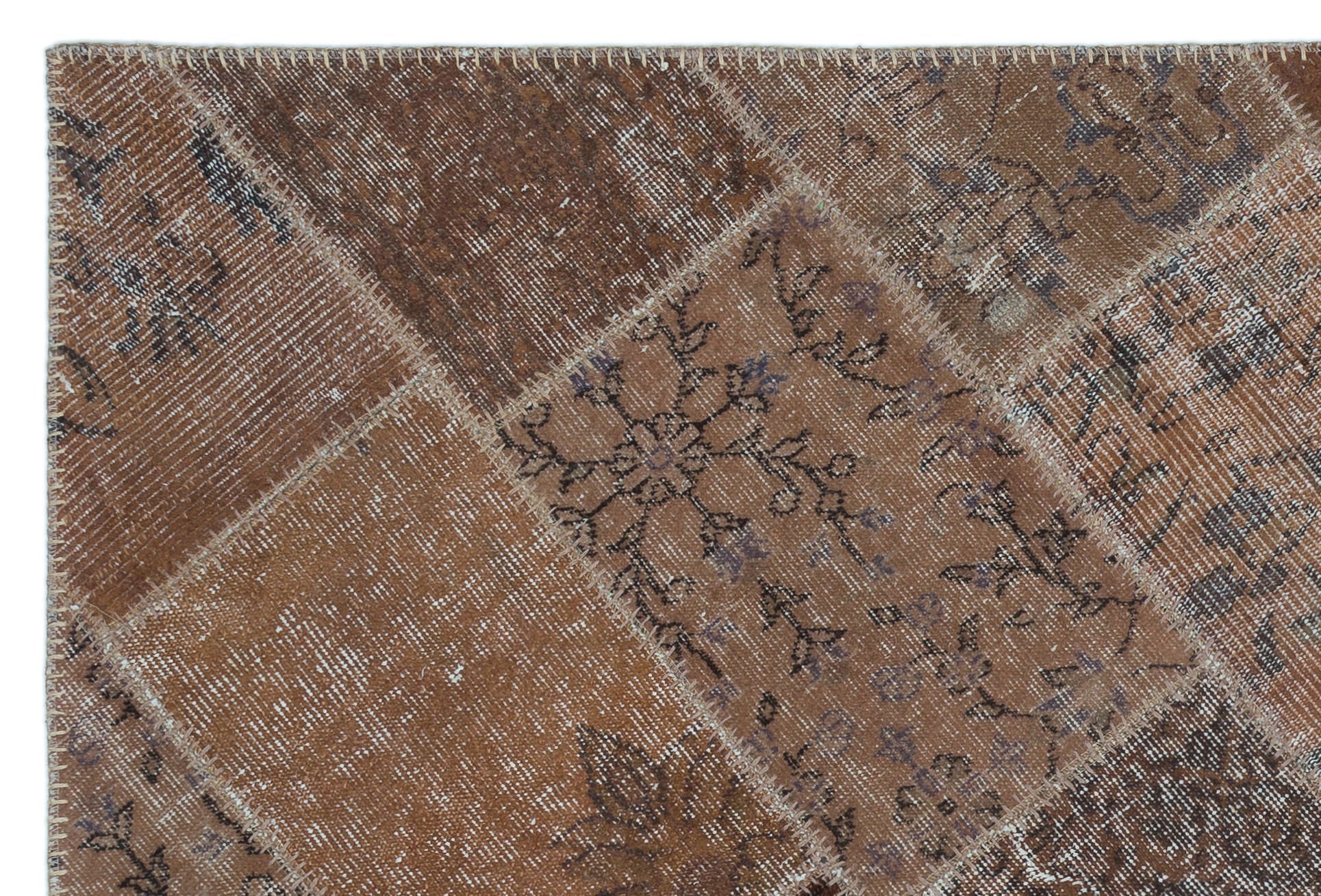 Iskece 22194 Brown Patchwork Wool Handmade Area Rug 3'11" x 5'11"