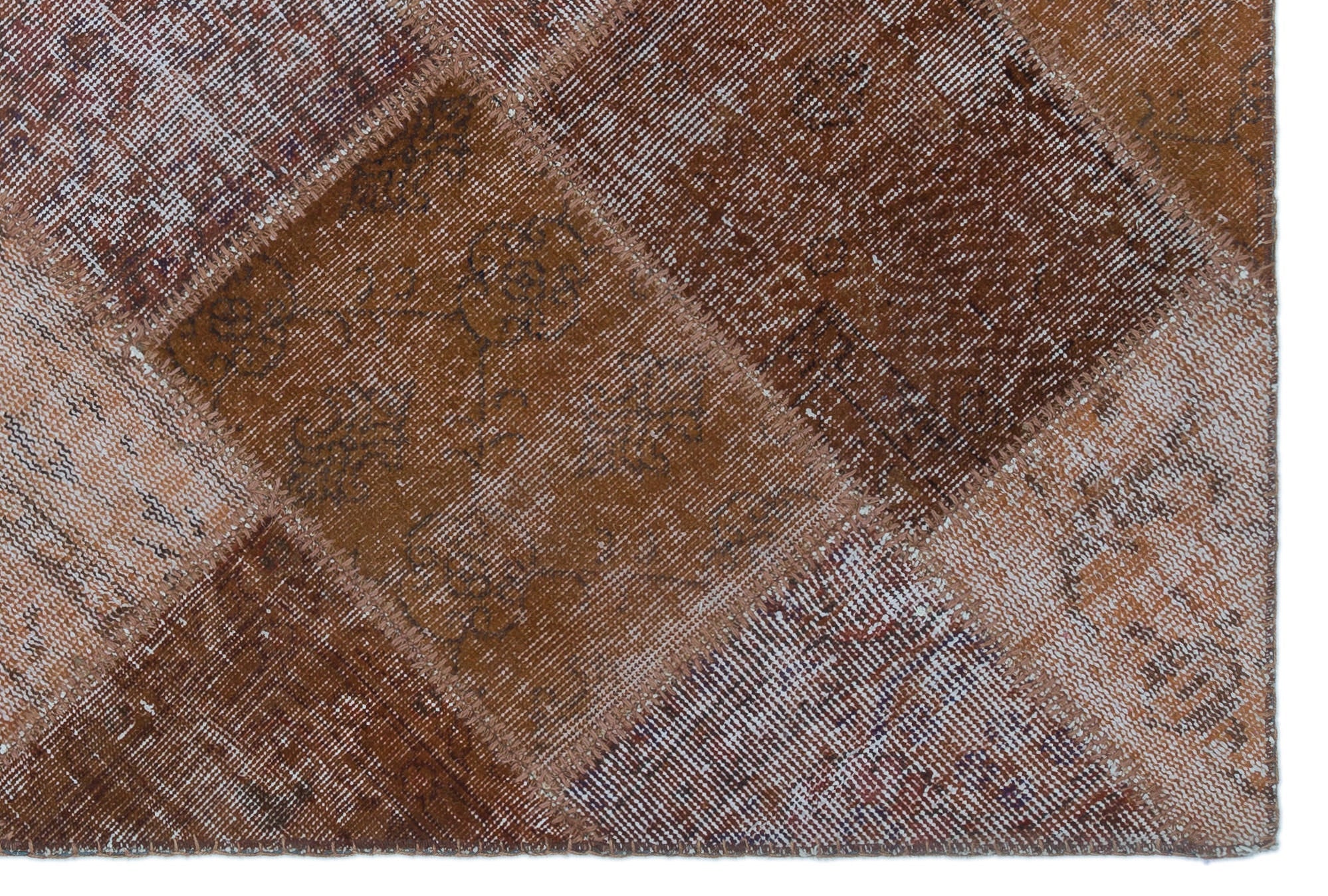 Iskece 22240 Brown Patchwork Wool Handmade Area Rug 3'11" x 5'11"