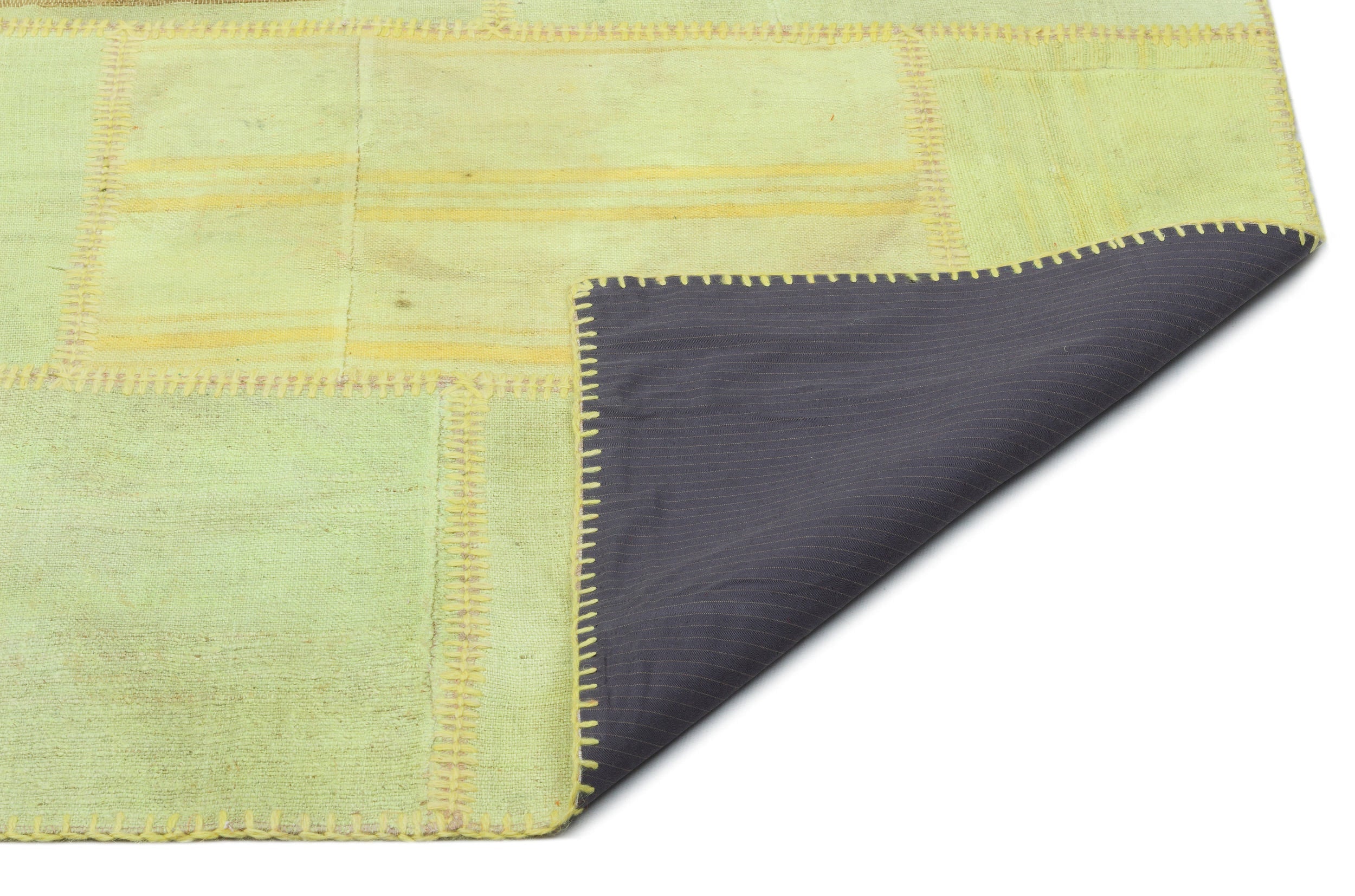 Teselya Green Patchwork Wool Handmade Area Rug 6'6" x 9'11"