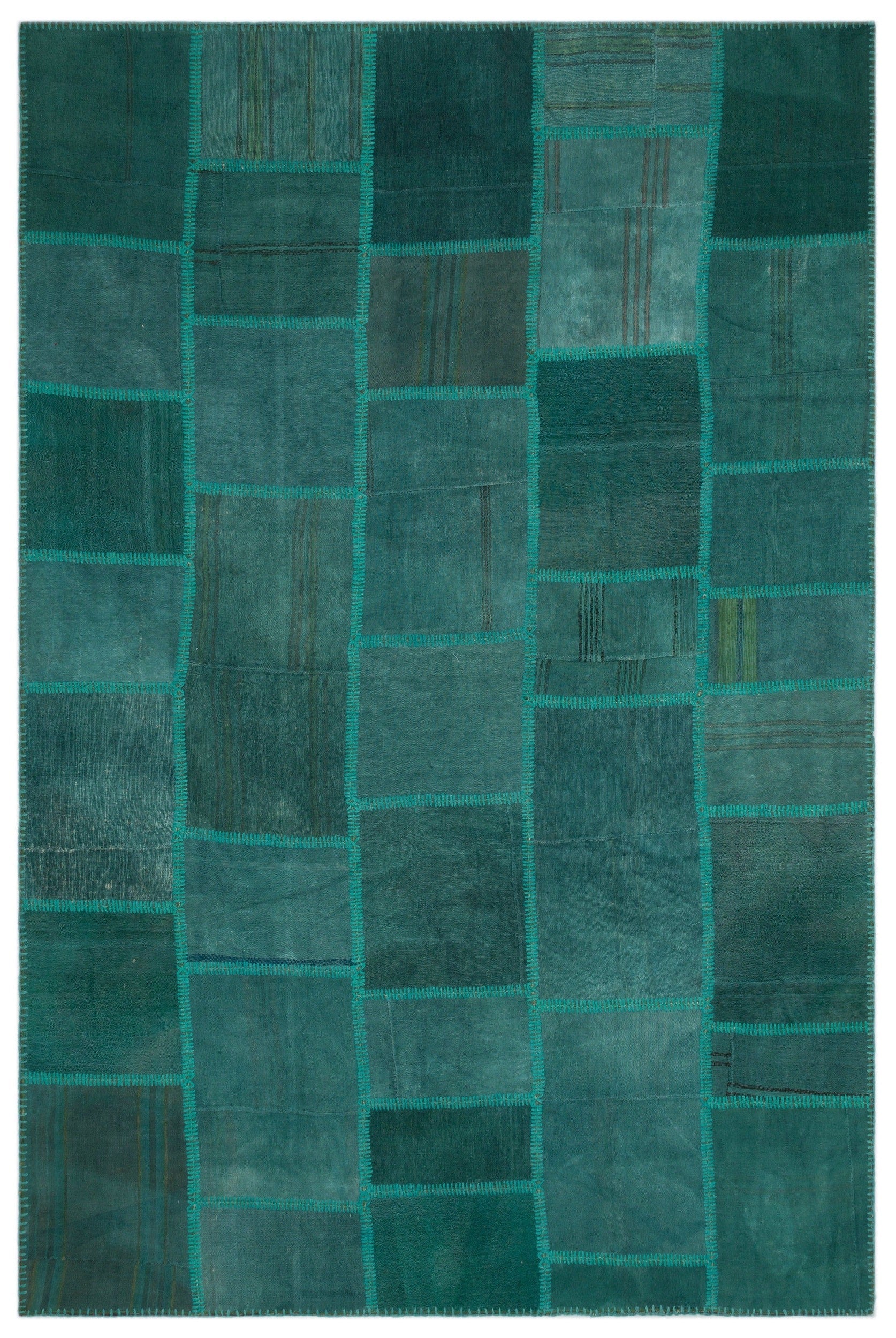Teselya 22479 Green Patchwork Wool Handmade Area Rug 6'5" x 9'7"